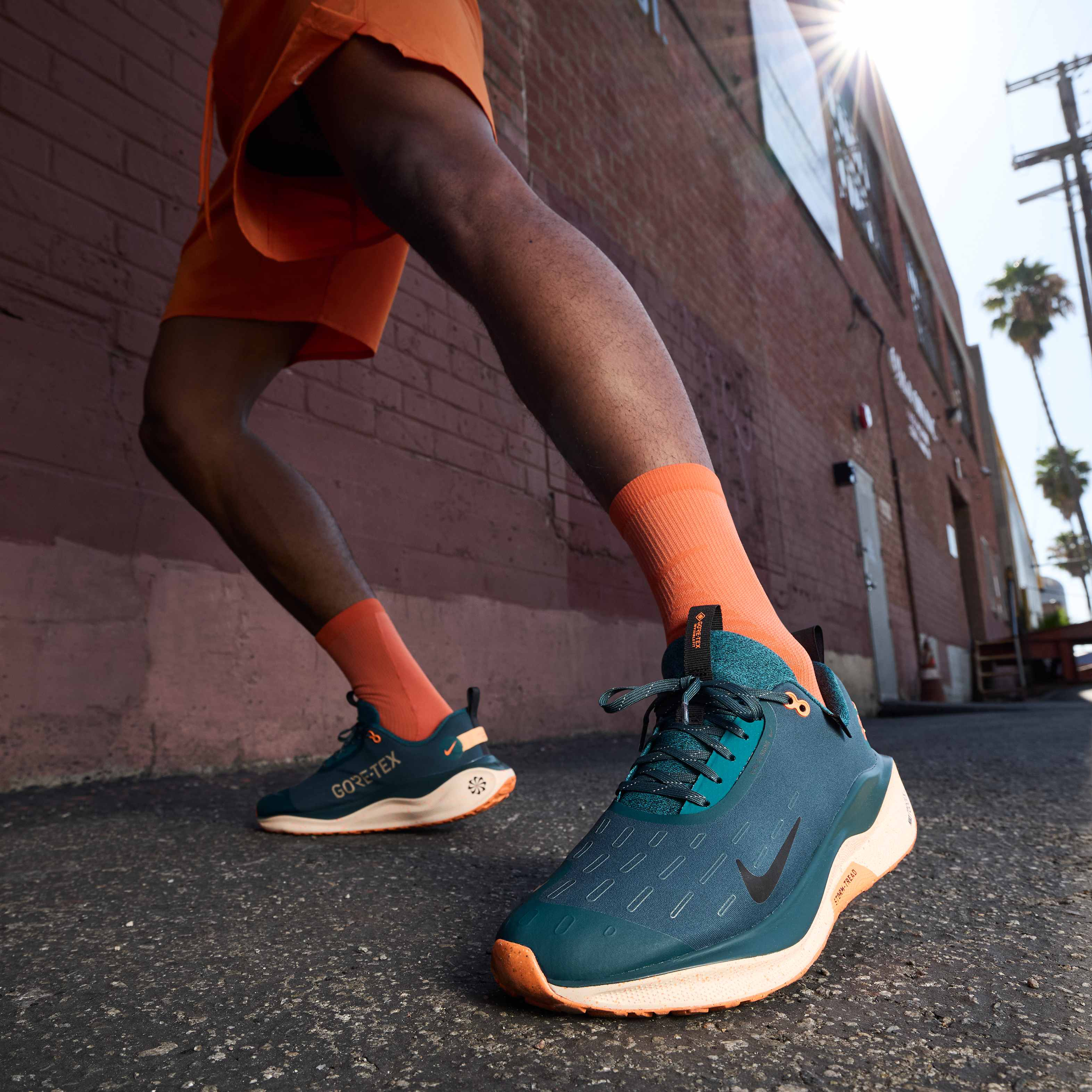 Nike InfinityRN 4 GORE-TEX image number 1