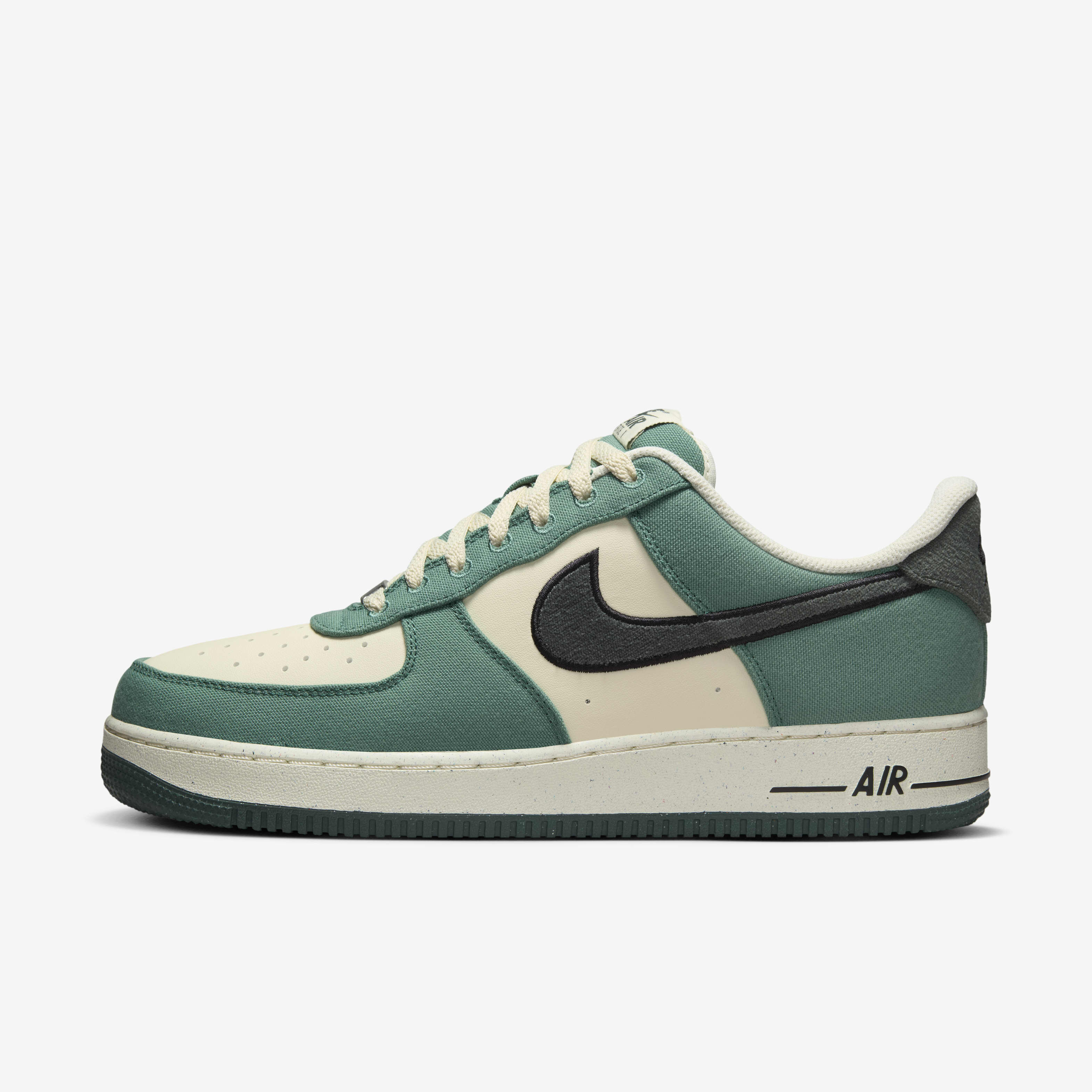 Nike shoes online uae new arrivals