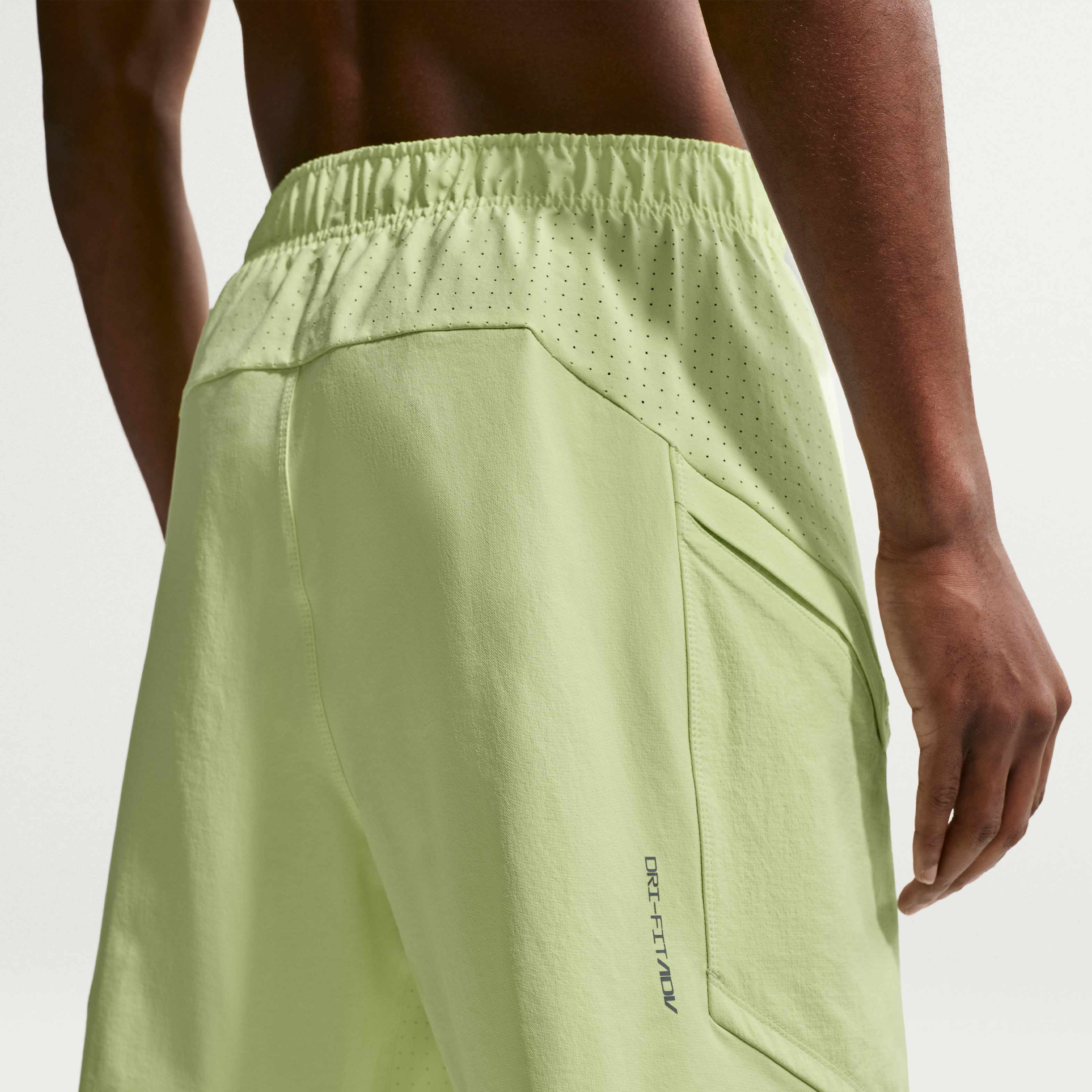 Nike Pro Training image number 2