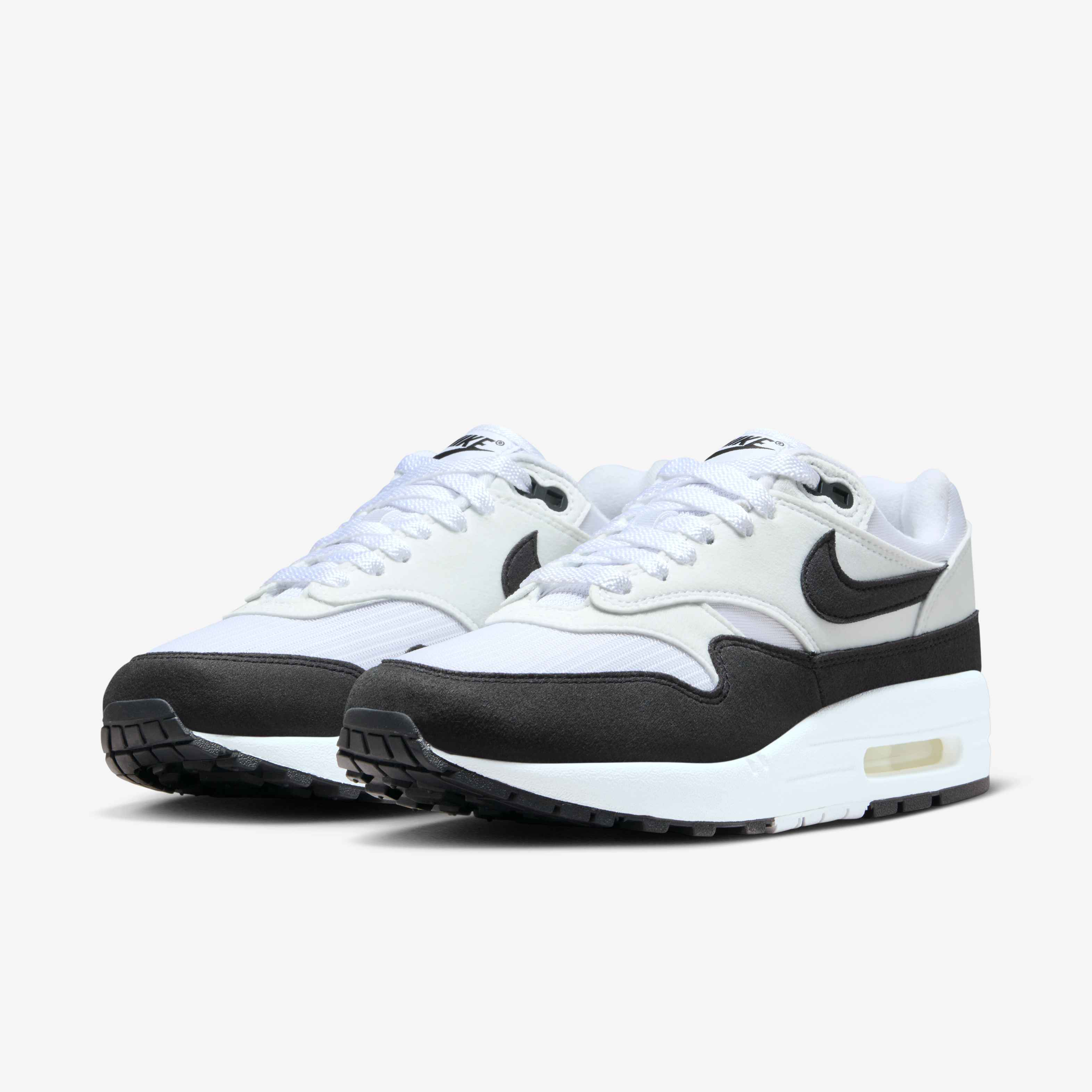 Nike Air Max 1 image number 4