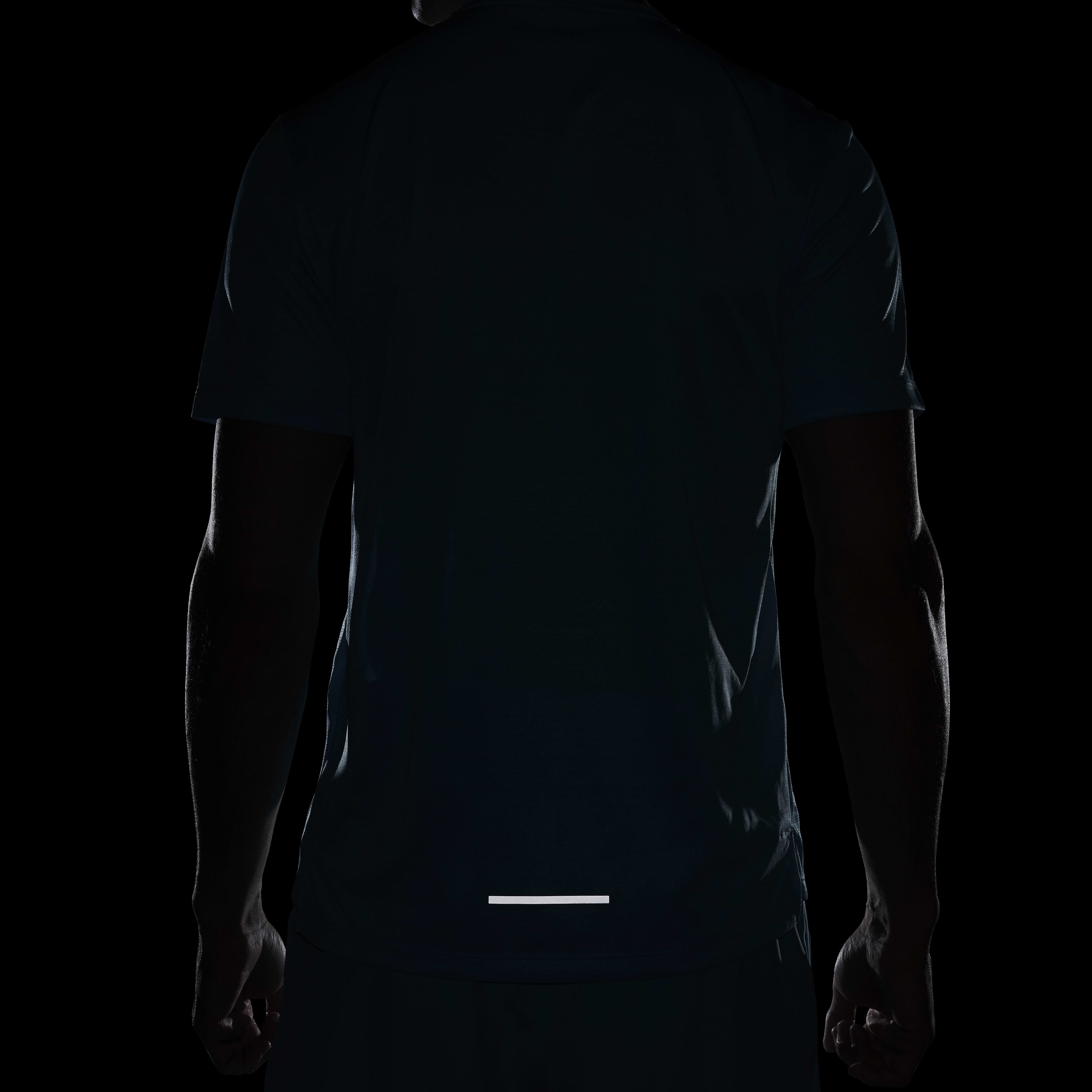 نايكي ميلر image number 6