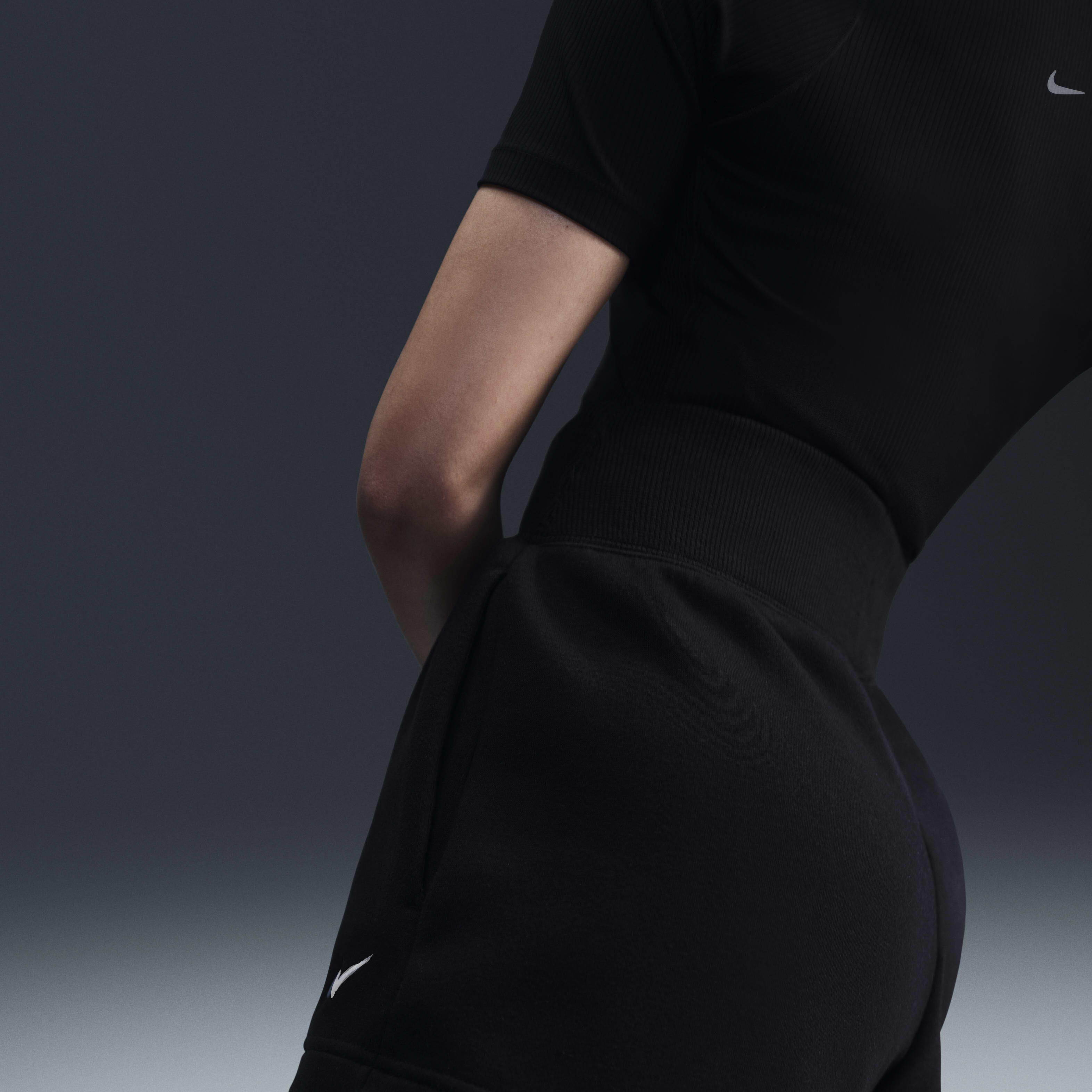 Nike Sportswear Phoenix Fleece image number 2