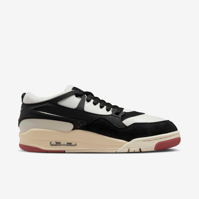 Air Jordan 4 RM image number 2 Air Jordan 4 RM image number 2