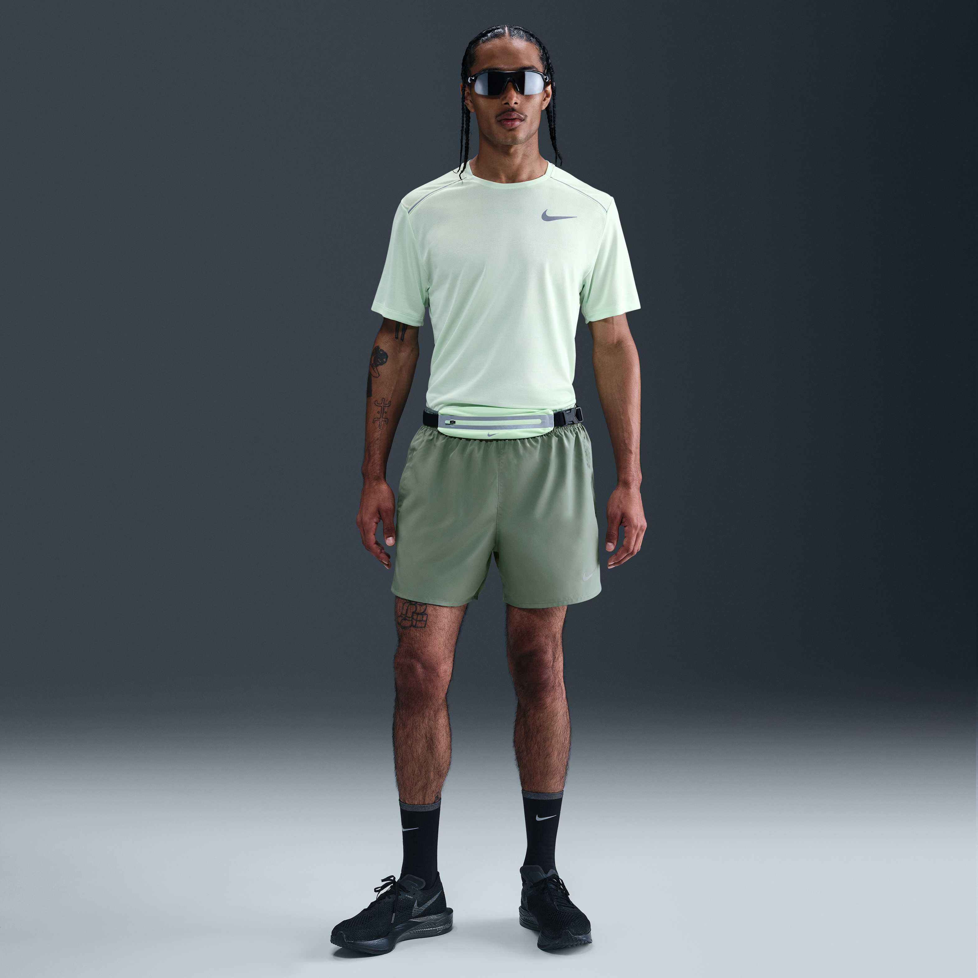 Nike Challenger image number 0