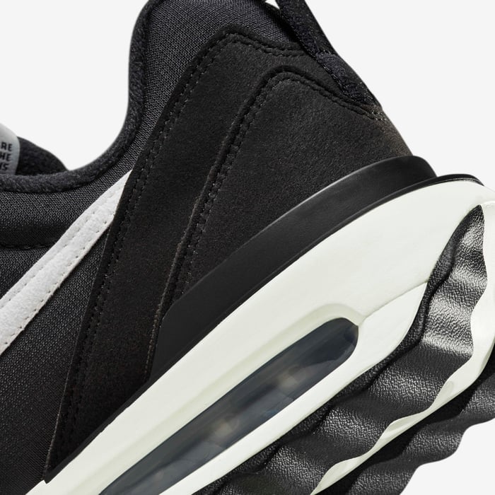 Nike Air Max Dawn image number 7 Nike Air Max Dawn image number 7