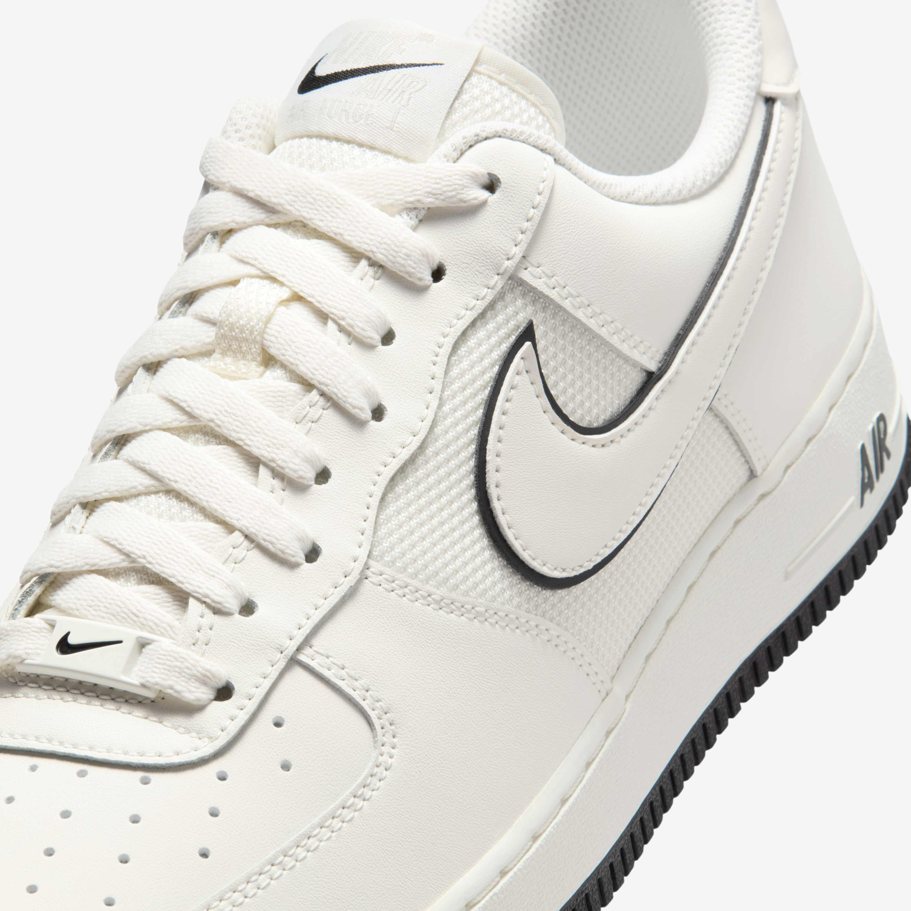 Nike Air Force 1 '07 image number 6