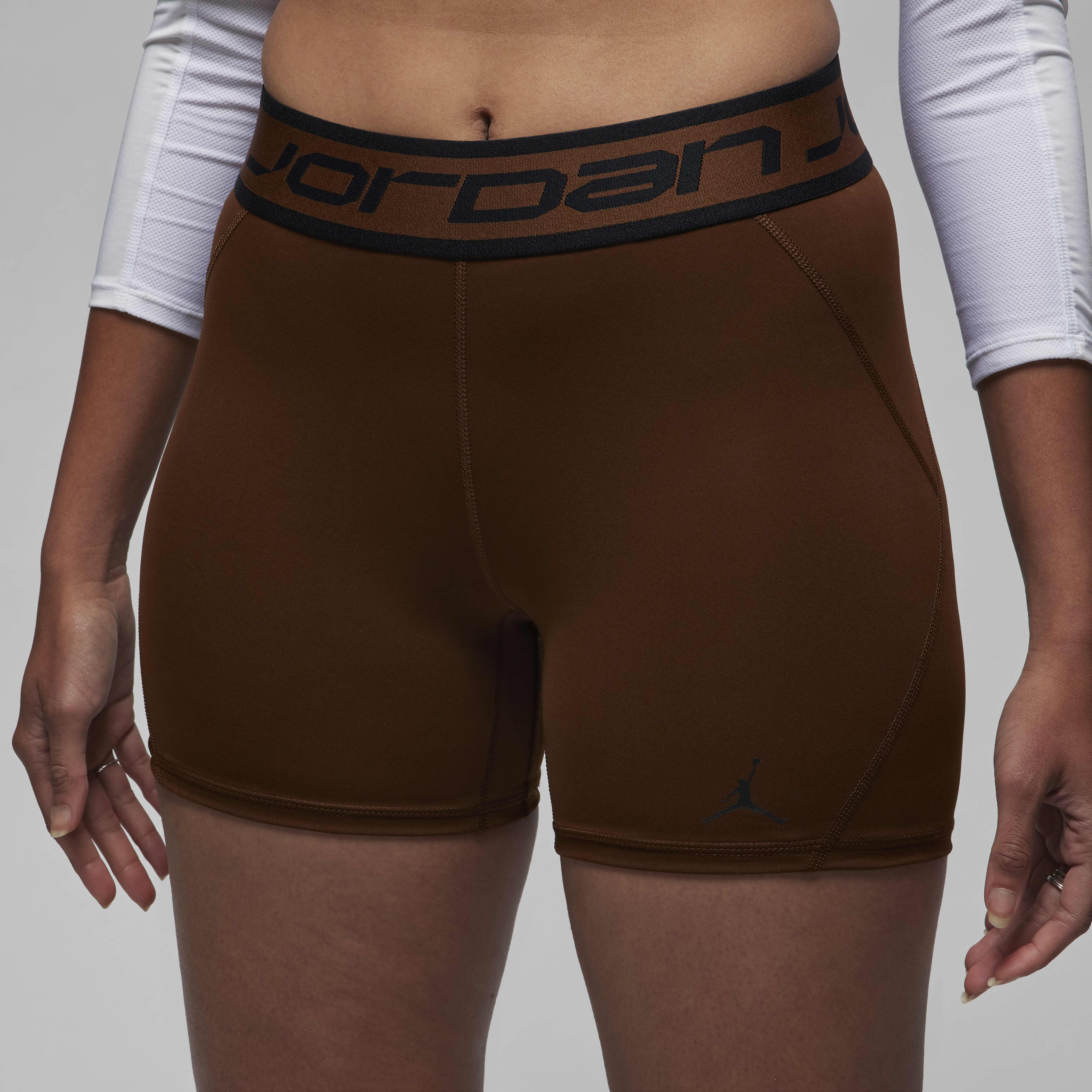 جوردن سبورت image number 1