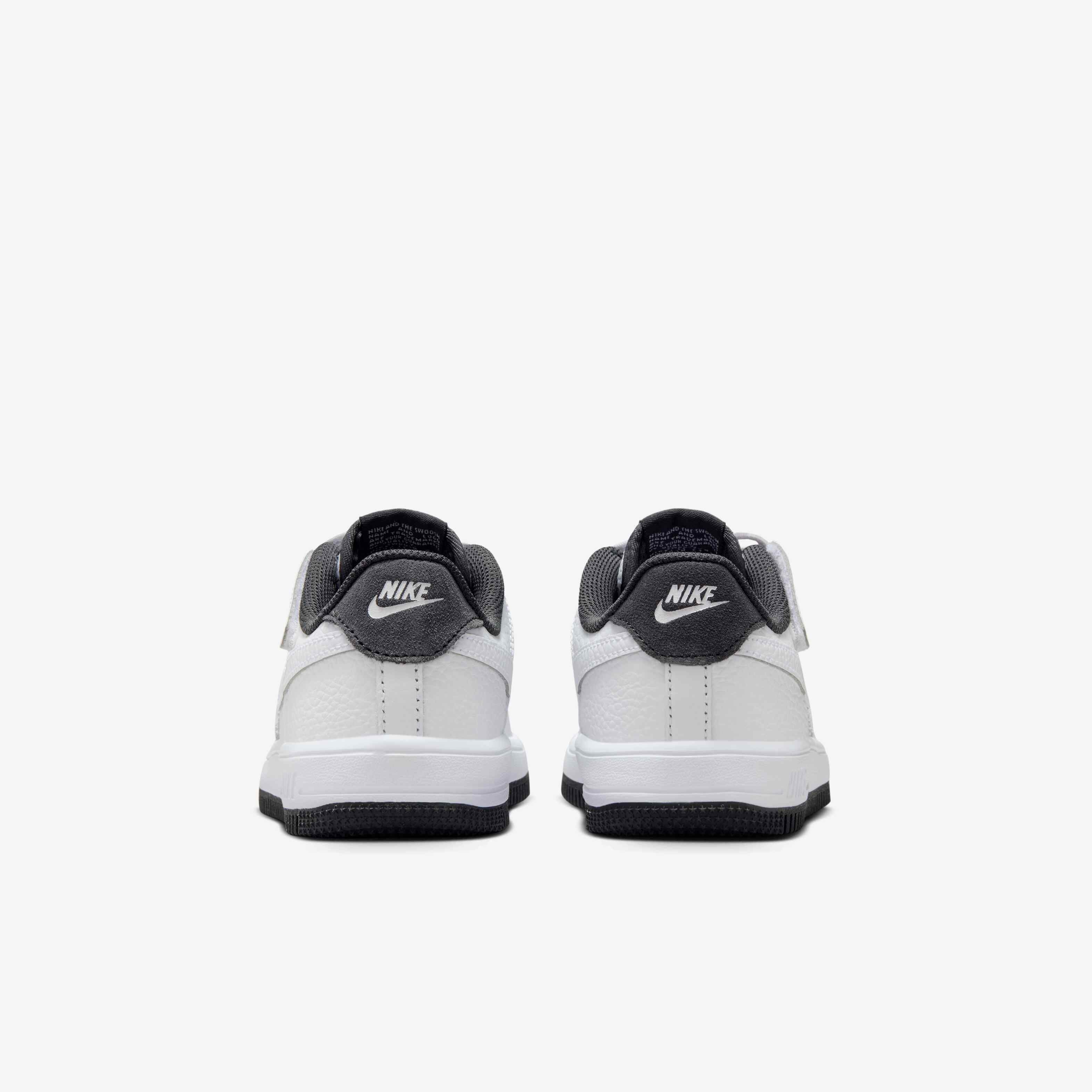 Nike Force 1 Low LV8 EasyOn image number 5