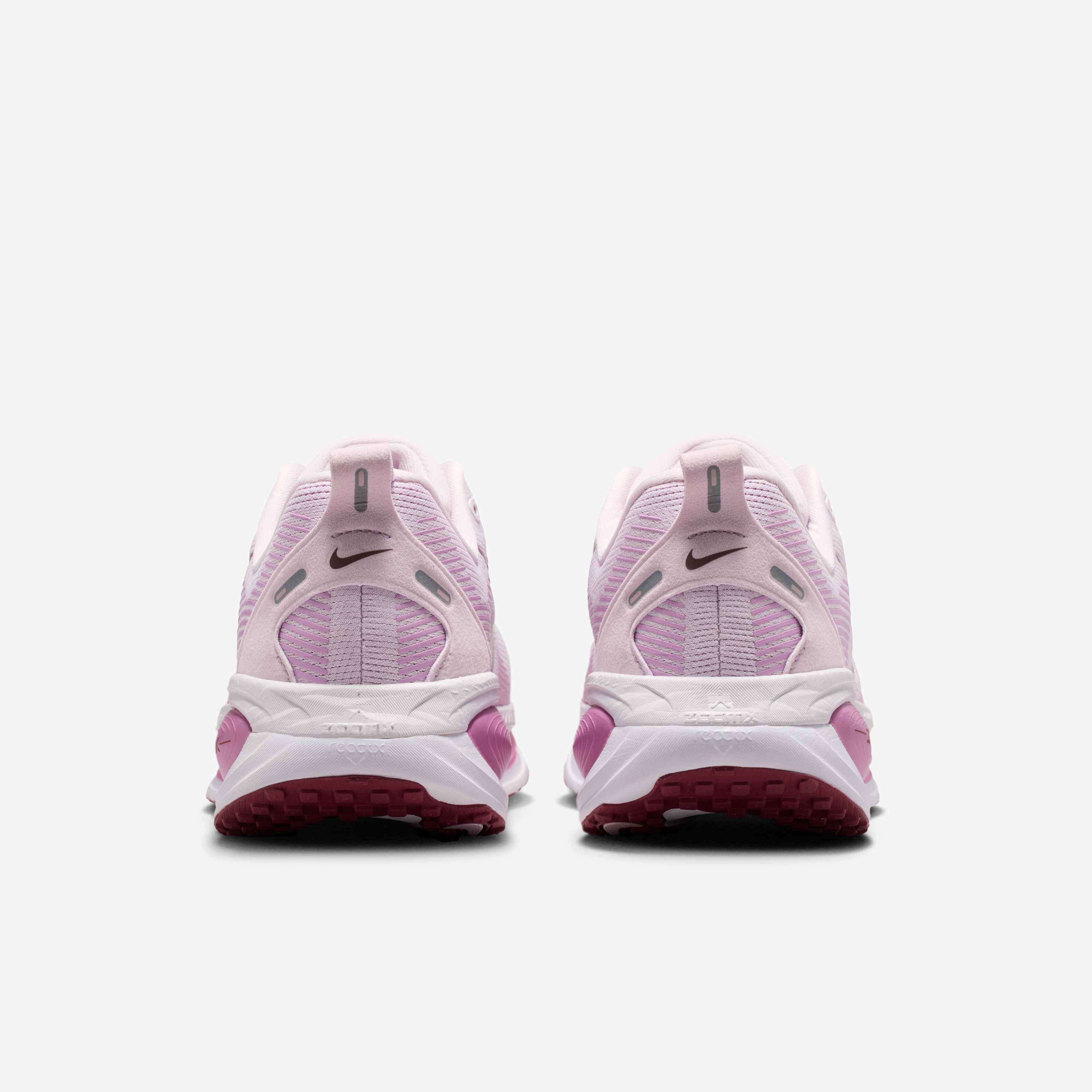 Nike Vomero 18 image number 5