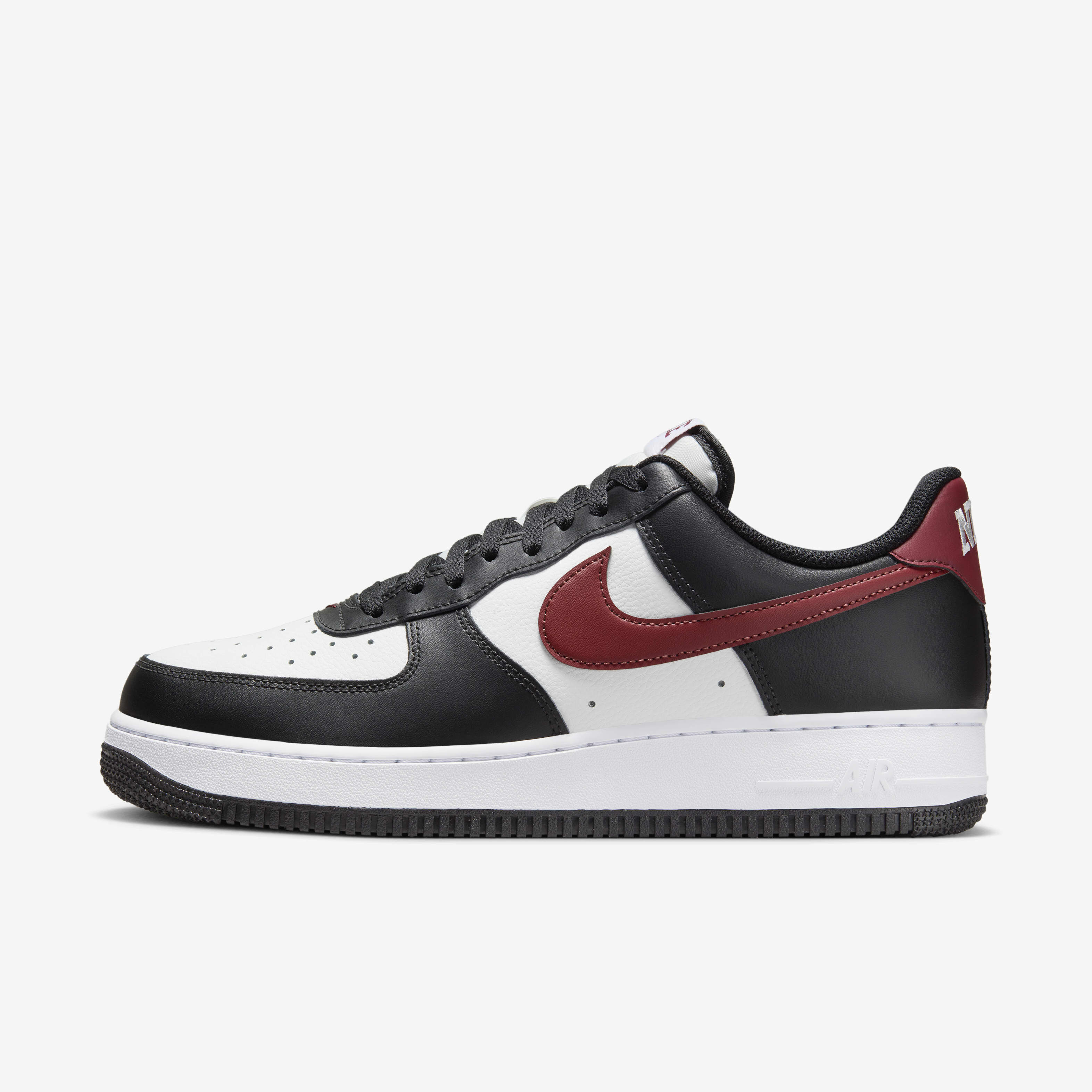 Nike Air Force 1 '07 image number 0