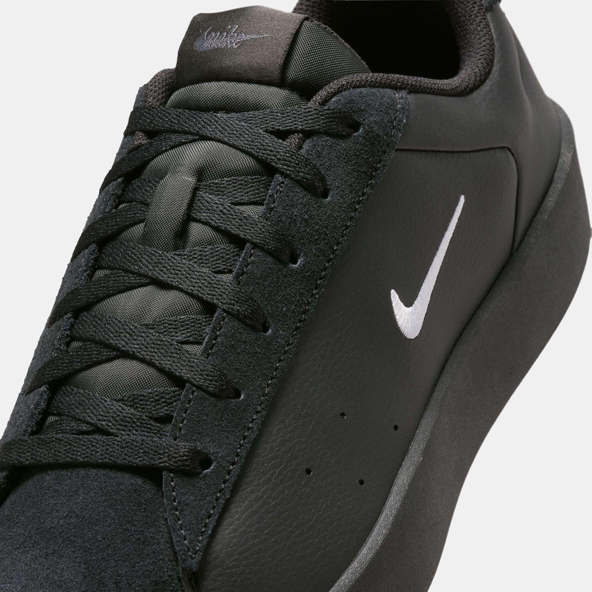 Nike Court Heritage image number 9