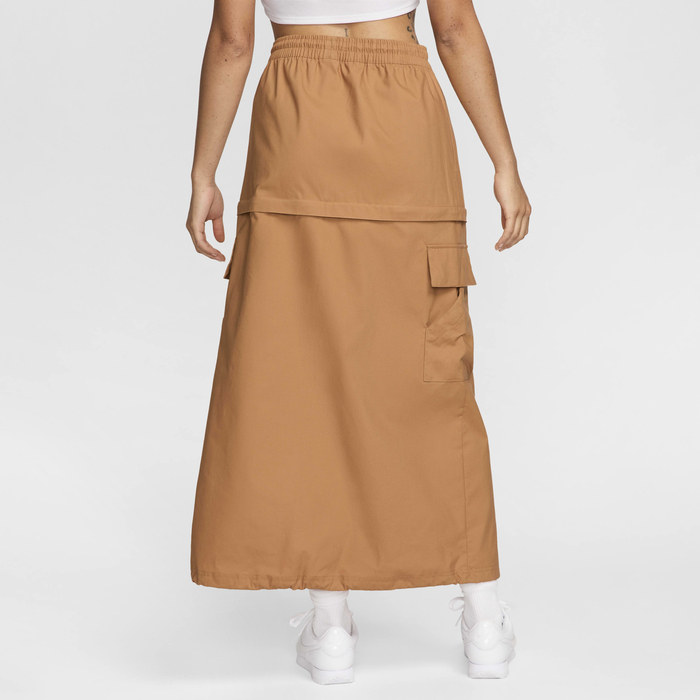 Nike Sportswear Essential image number 1 Nike Sportswear Essential image number 1