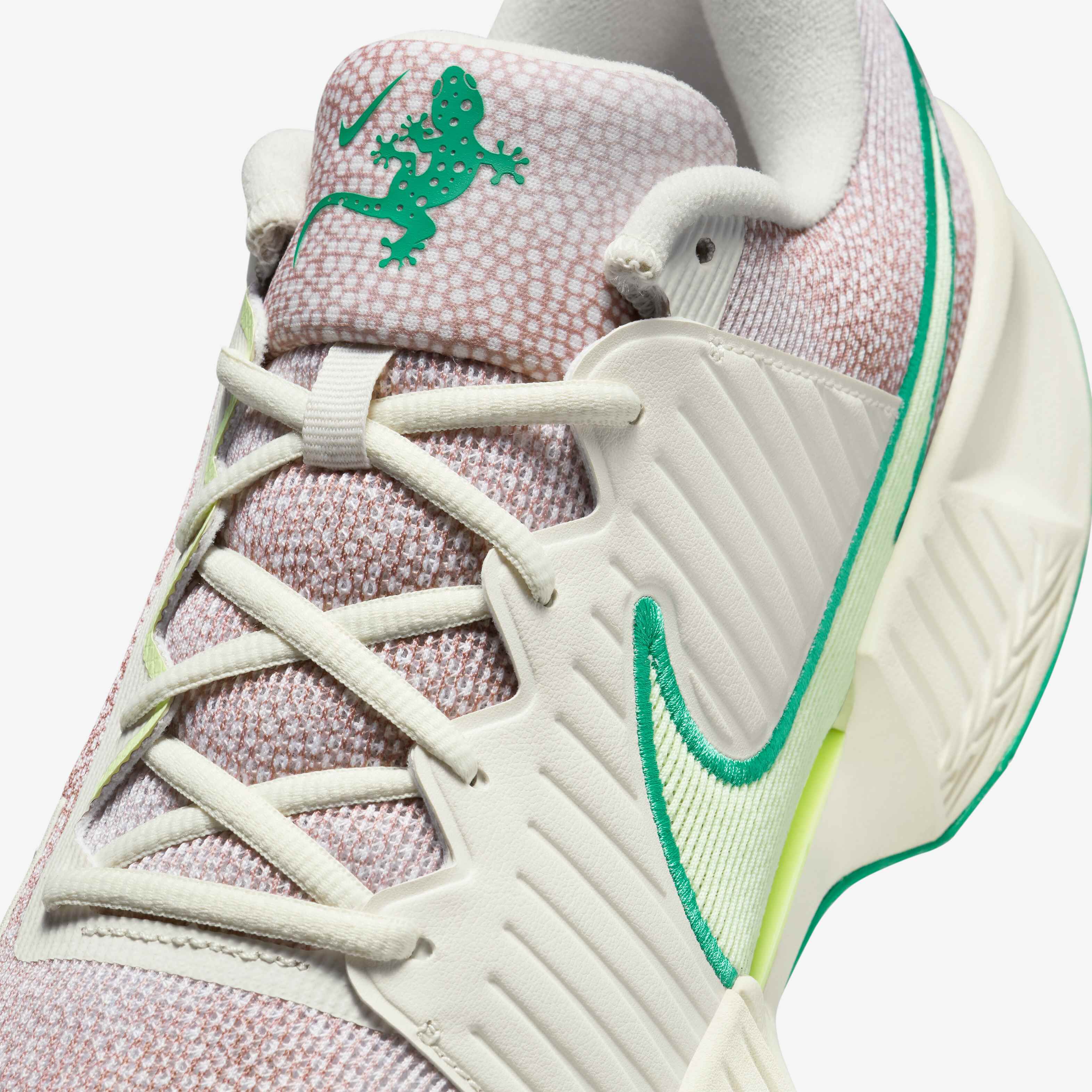 نايكي GP تشالنج برو بريميوم image number 6