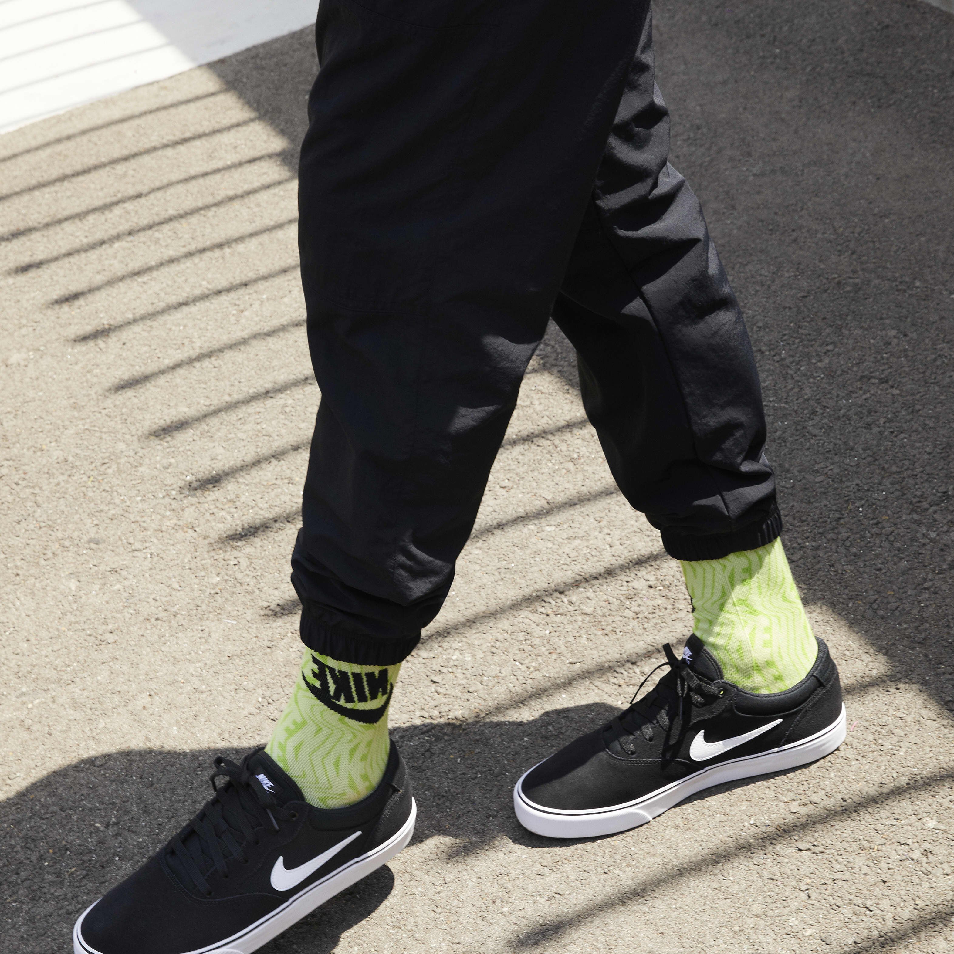 Chron nike sales
