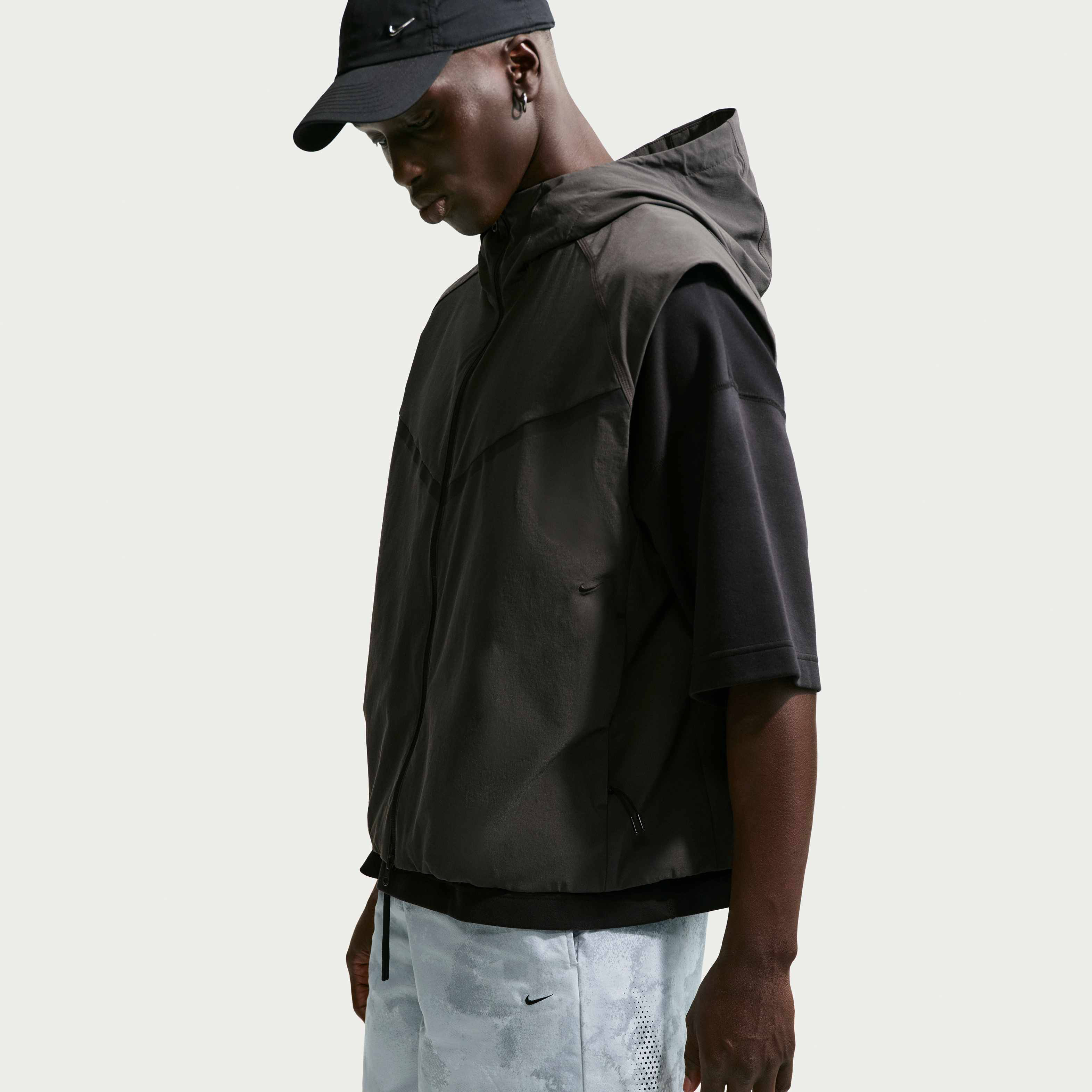 Nike Tech image number 3
