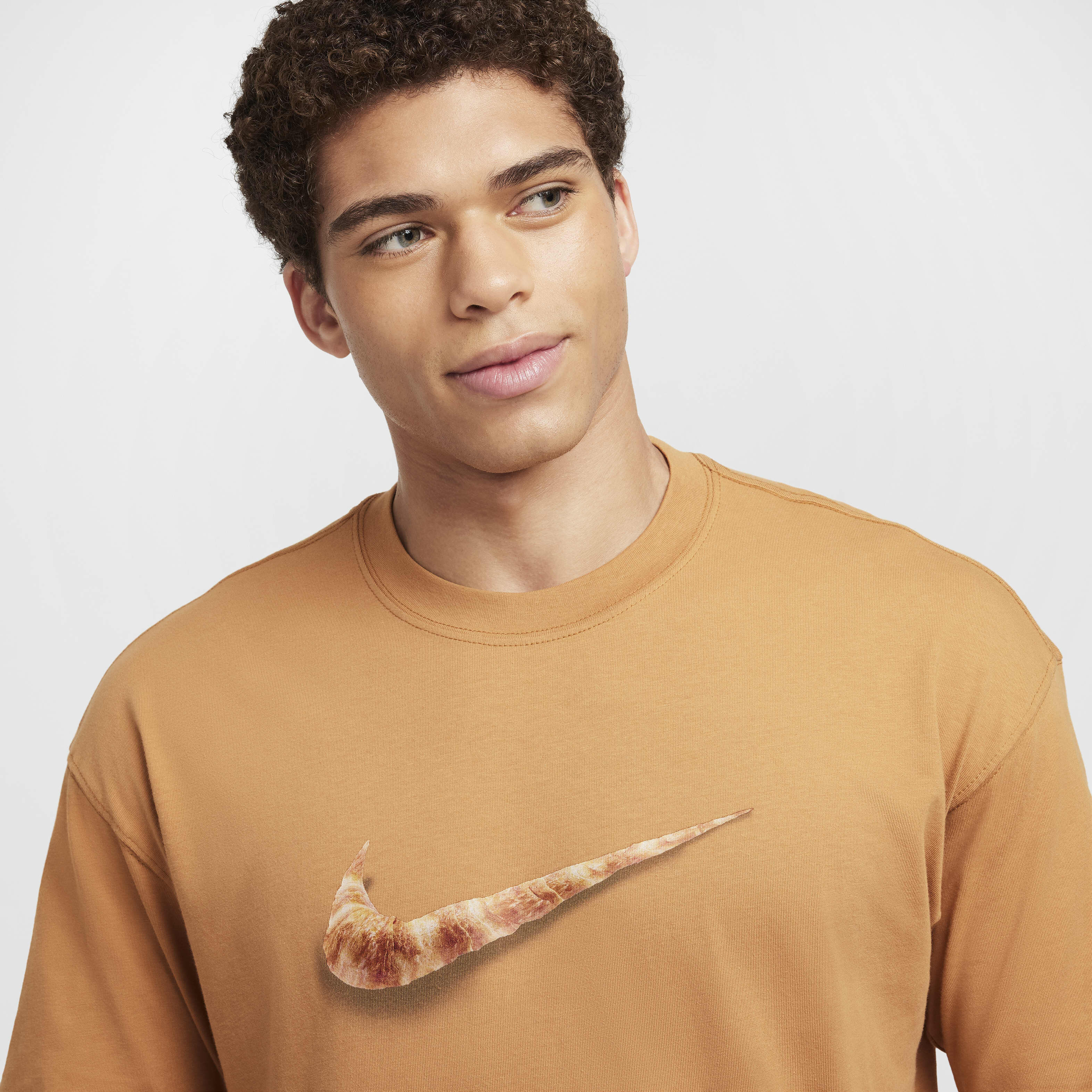 Nike Sportswear image number 2