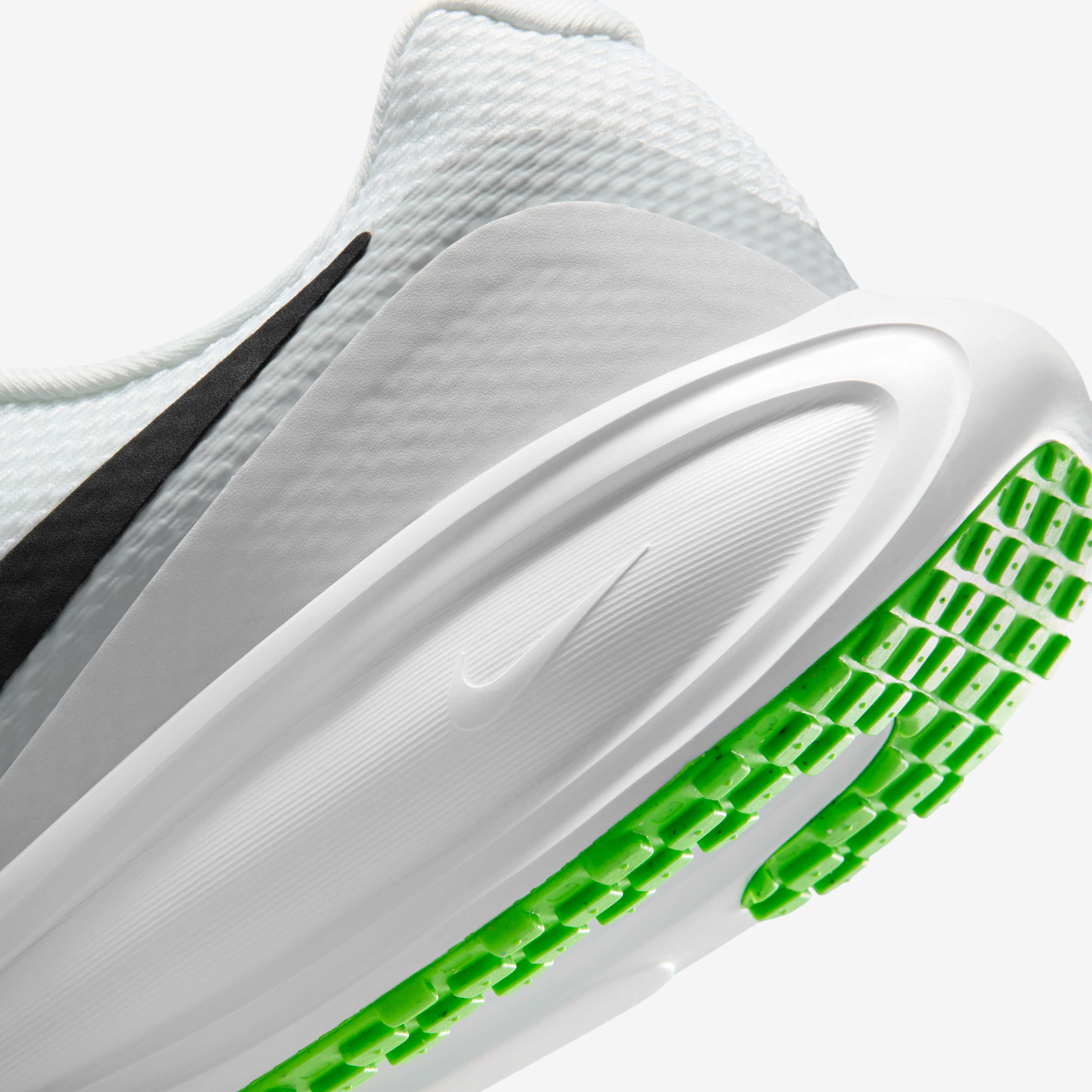 Nike Revolution 8 image number 7