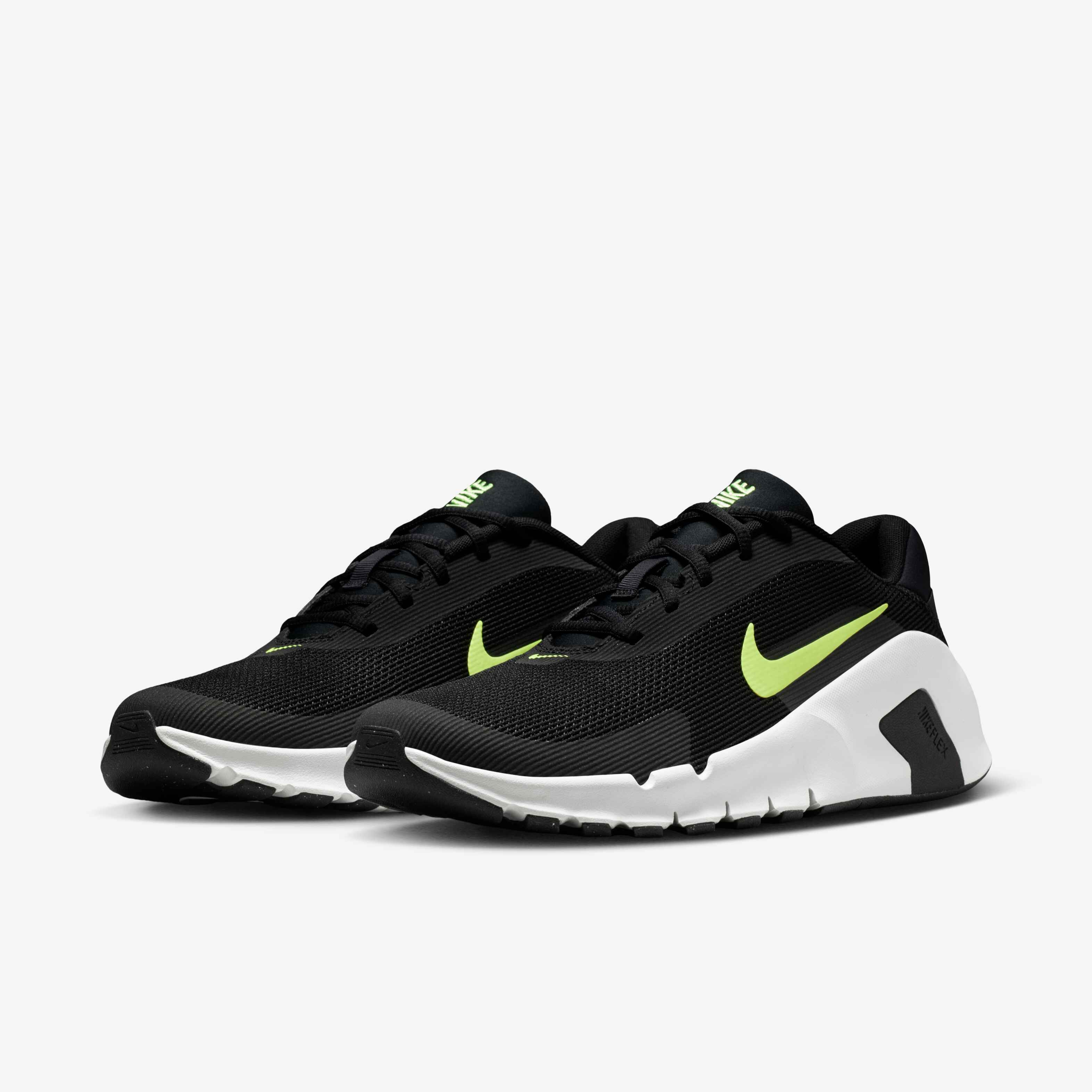 Nike Flex Train image number 4