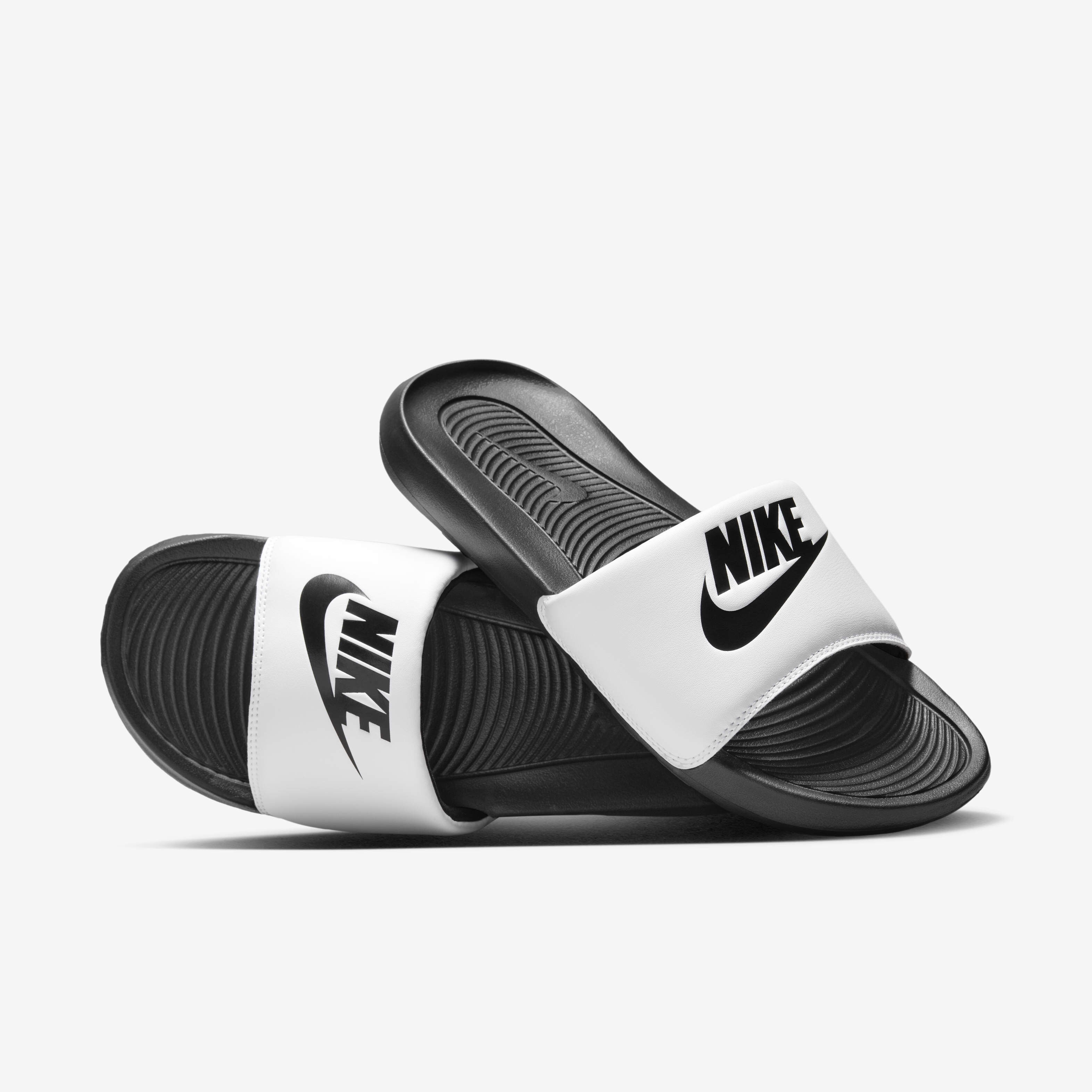 Exclusive nike slides hotsell