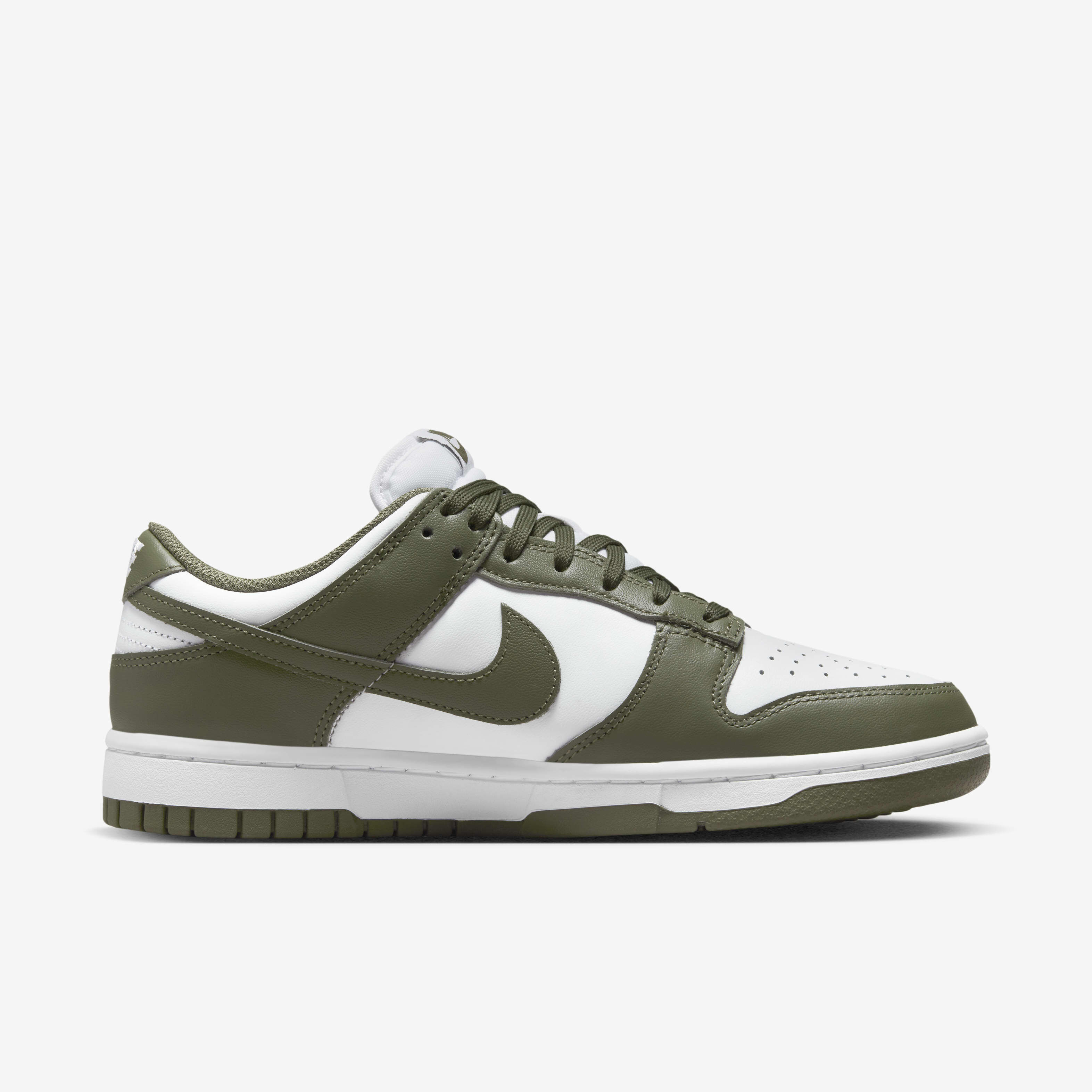 Nike Dunk Low image number 2