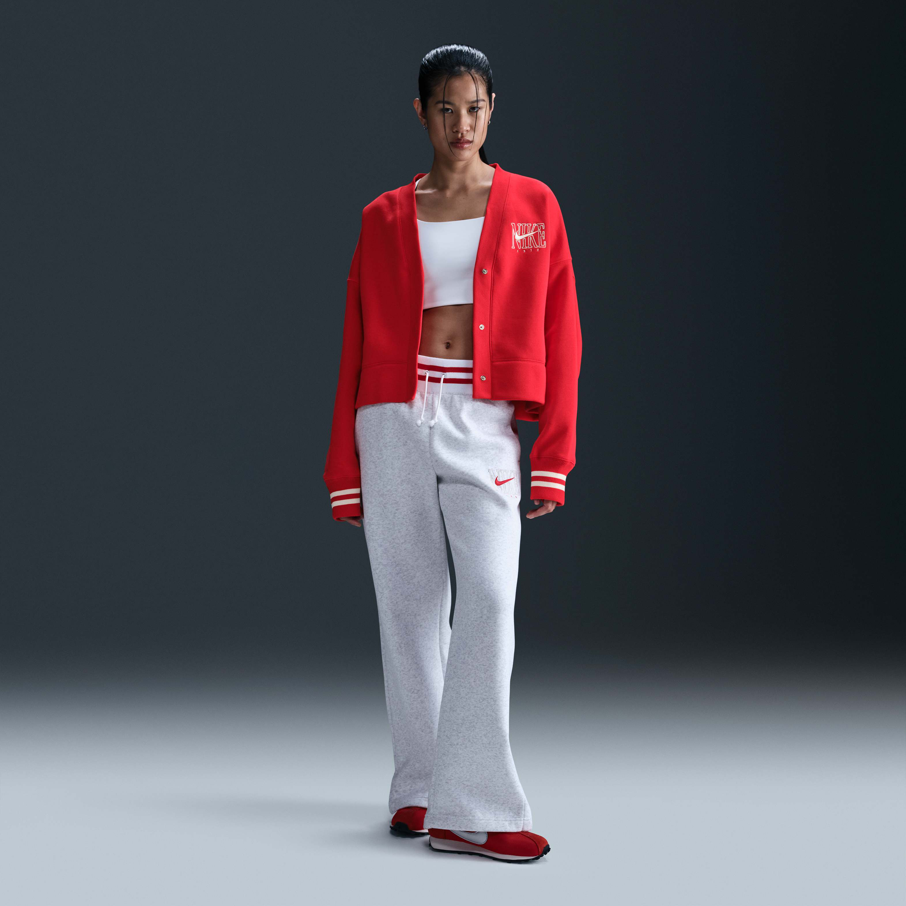 نايكي سبورتسوير فينيكس فليس image number 3