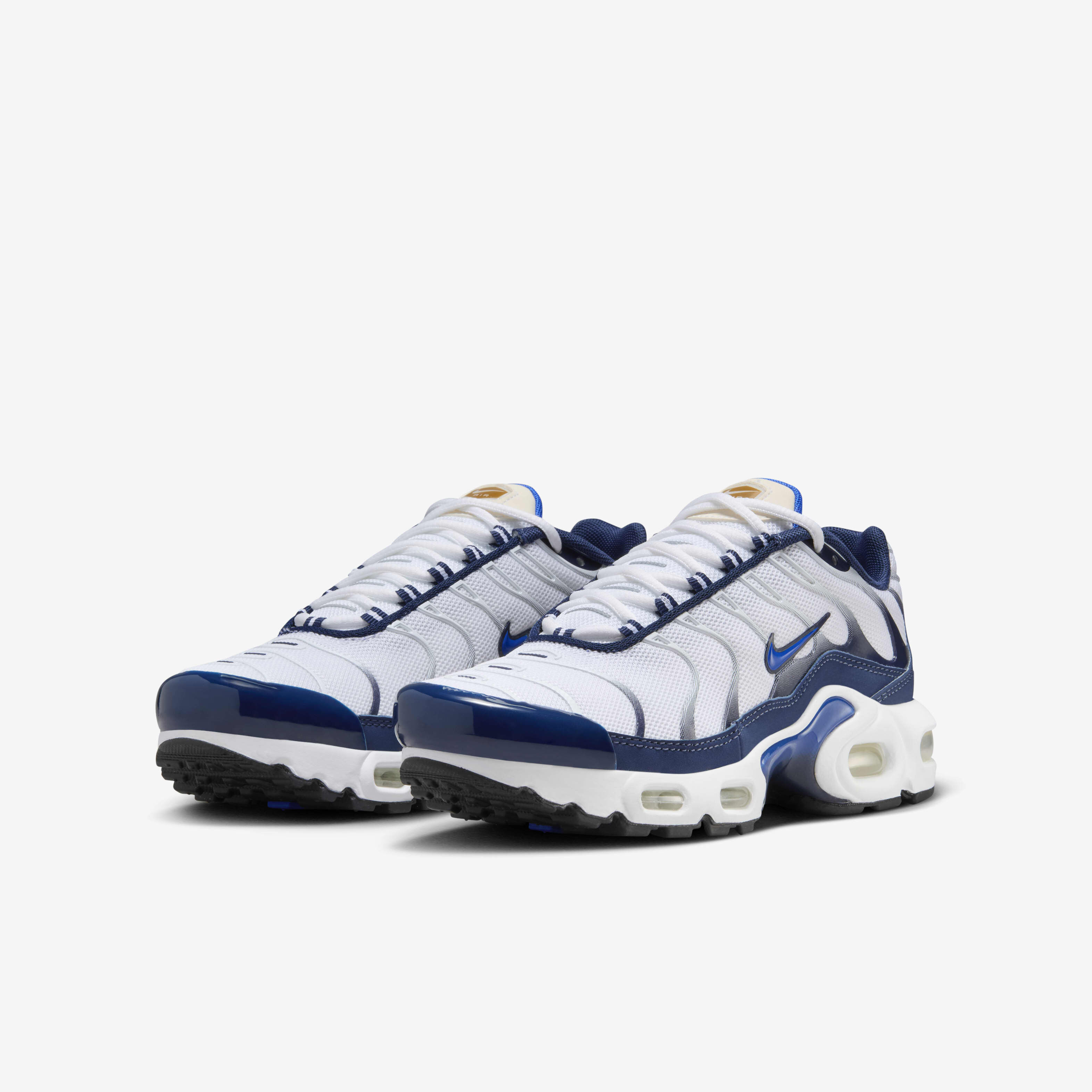 Nike Air Max Plus image number 4