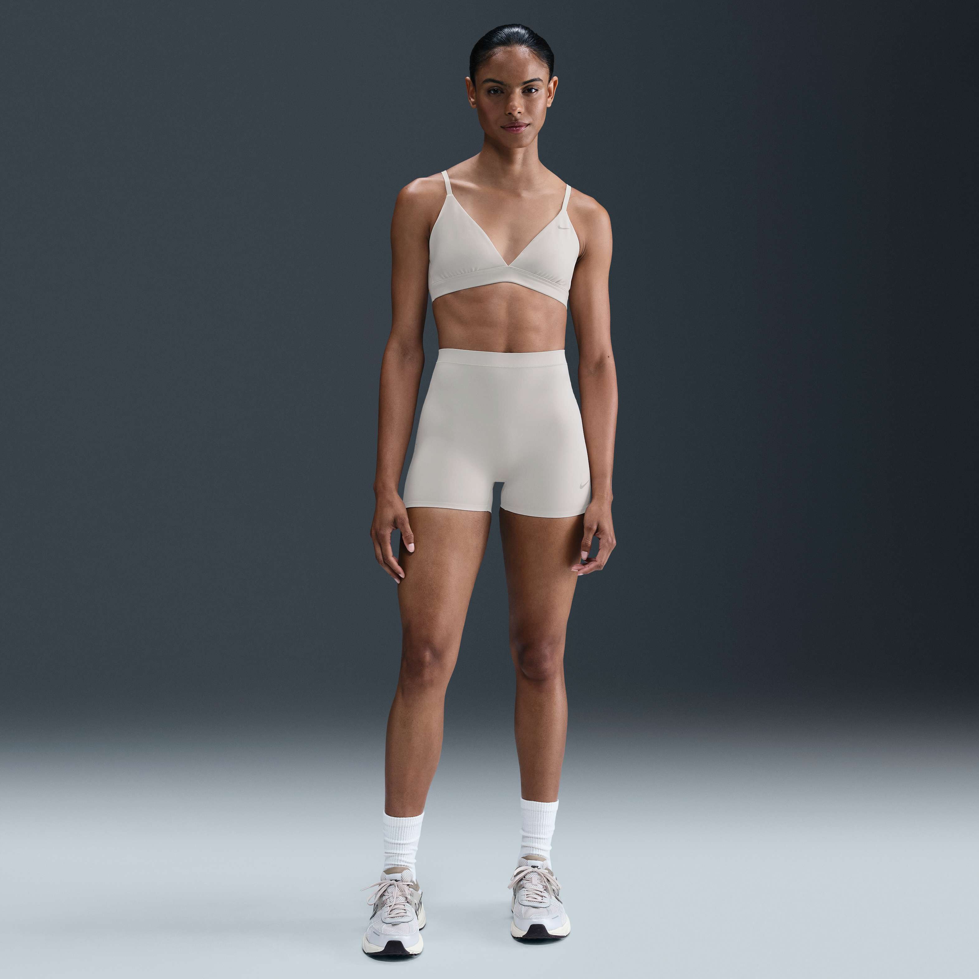 نايكي فورم image number 3