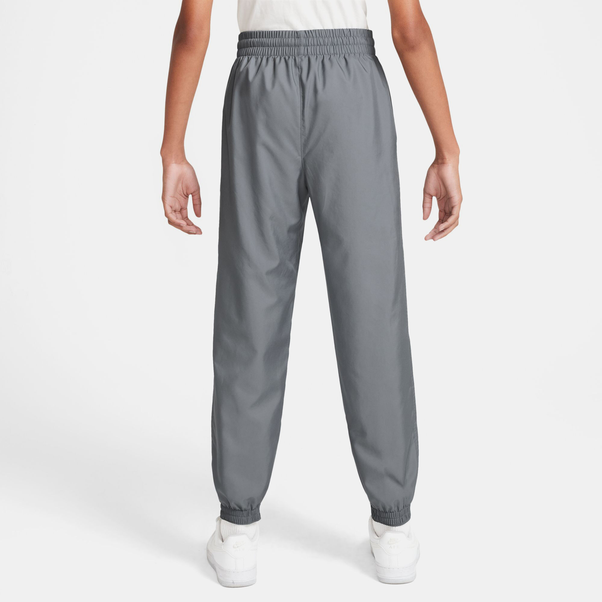 نايكي سبورتسوير كلوب image number 4