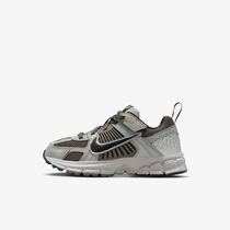 Nike Vomero 5
