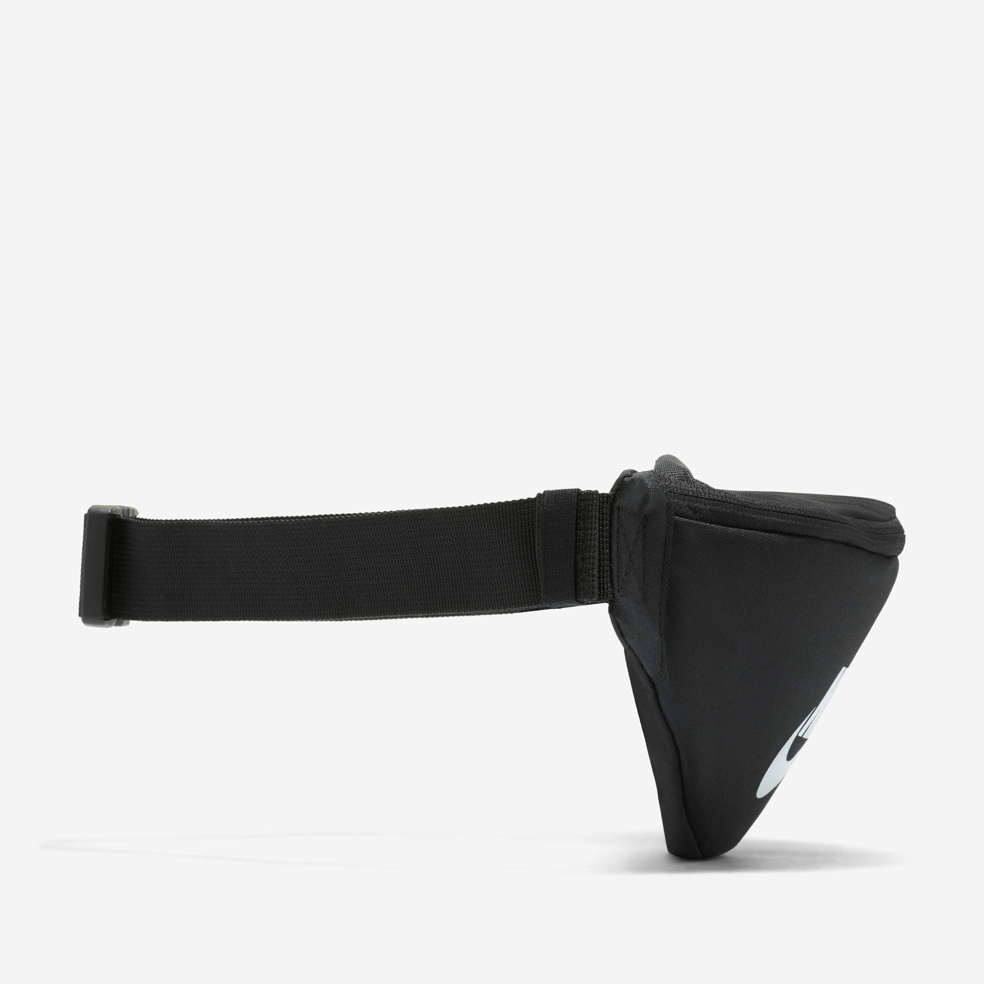 Nike Heritage image number 2