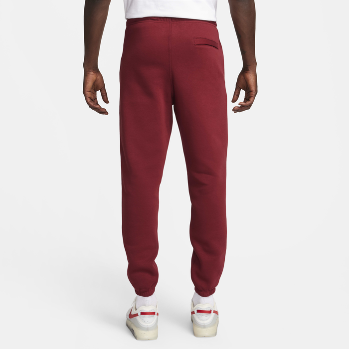 Nike club cuffed fleece pants deals