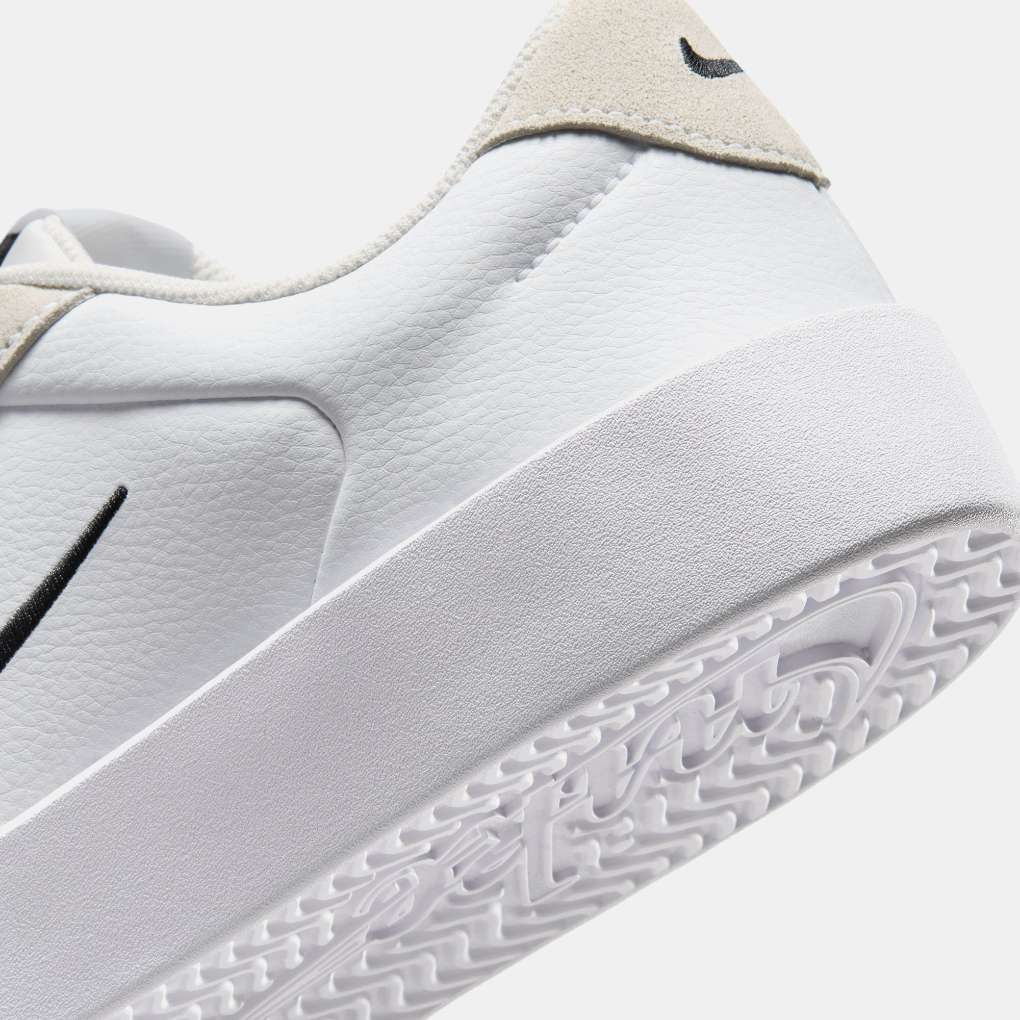 Nike Court Heritage image number 10