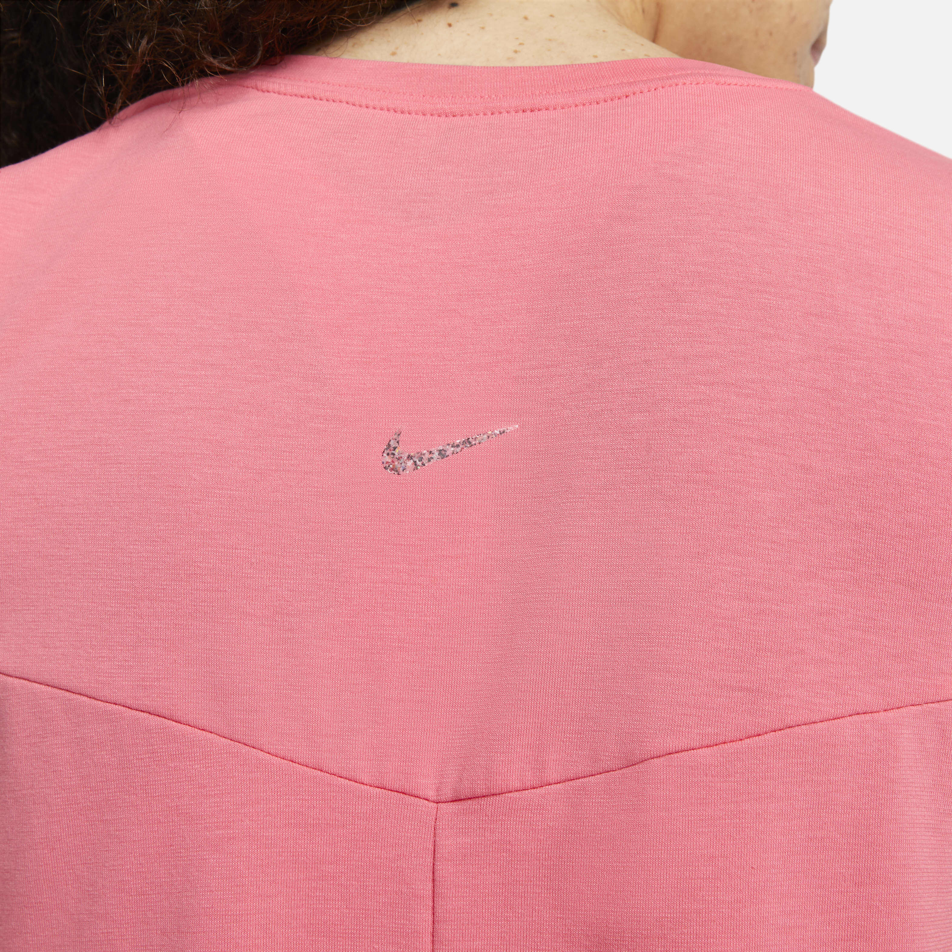 نايكي يوغا دراي-فت image number 3