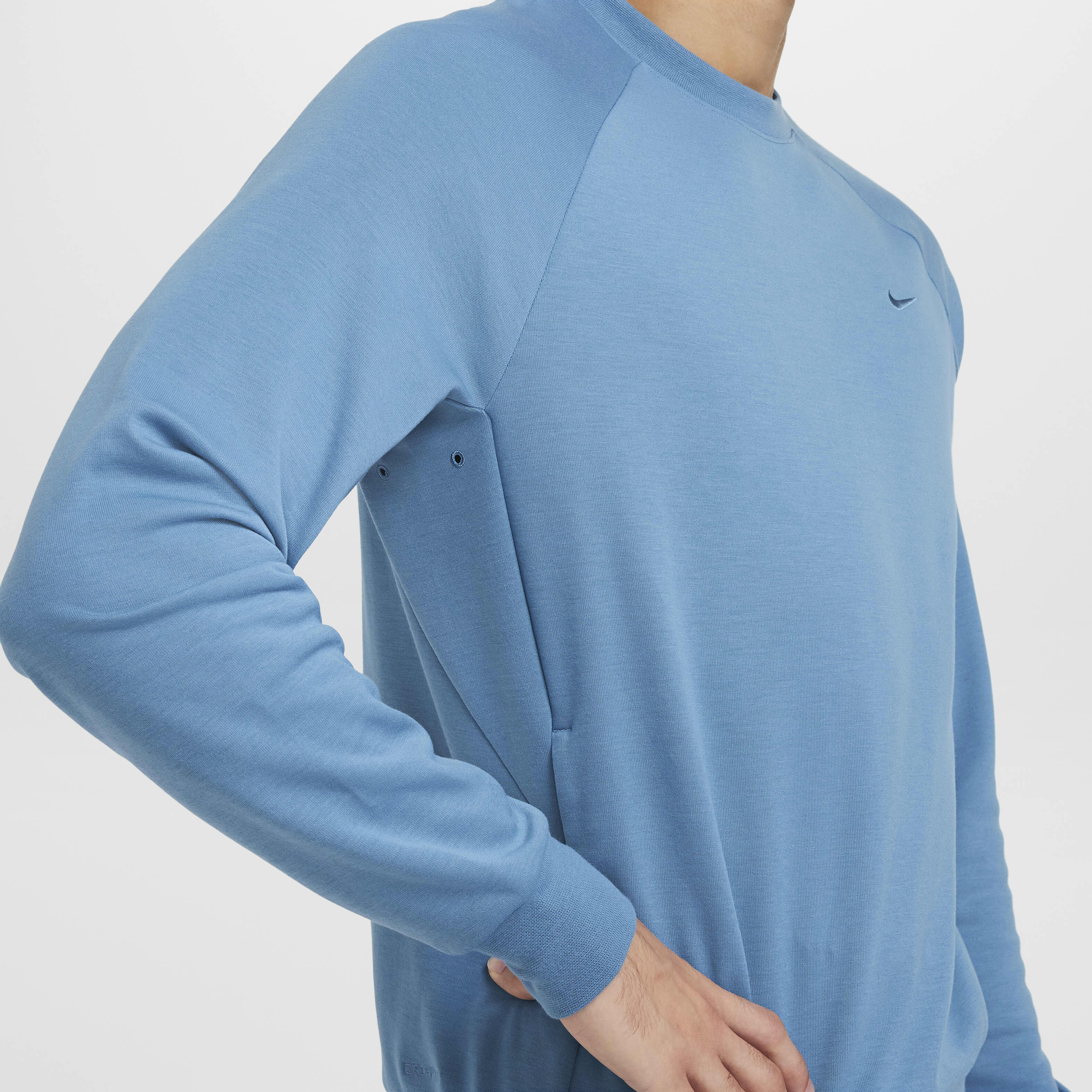 Nike Primary Fleece image number 4