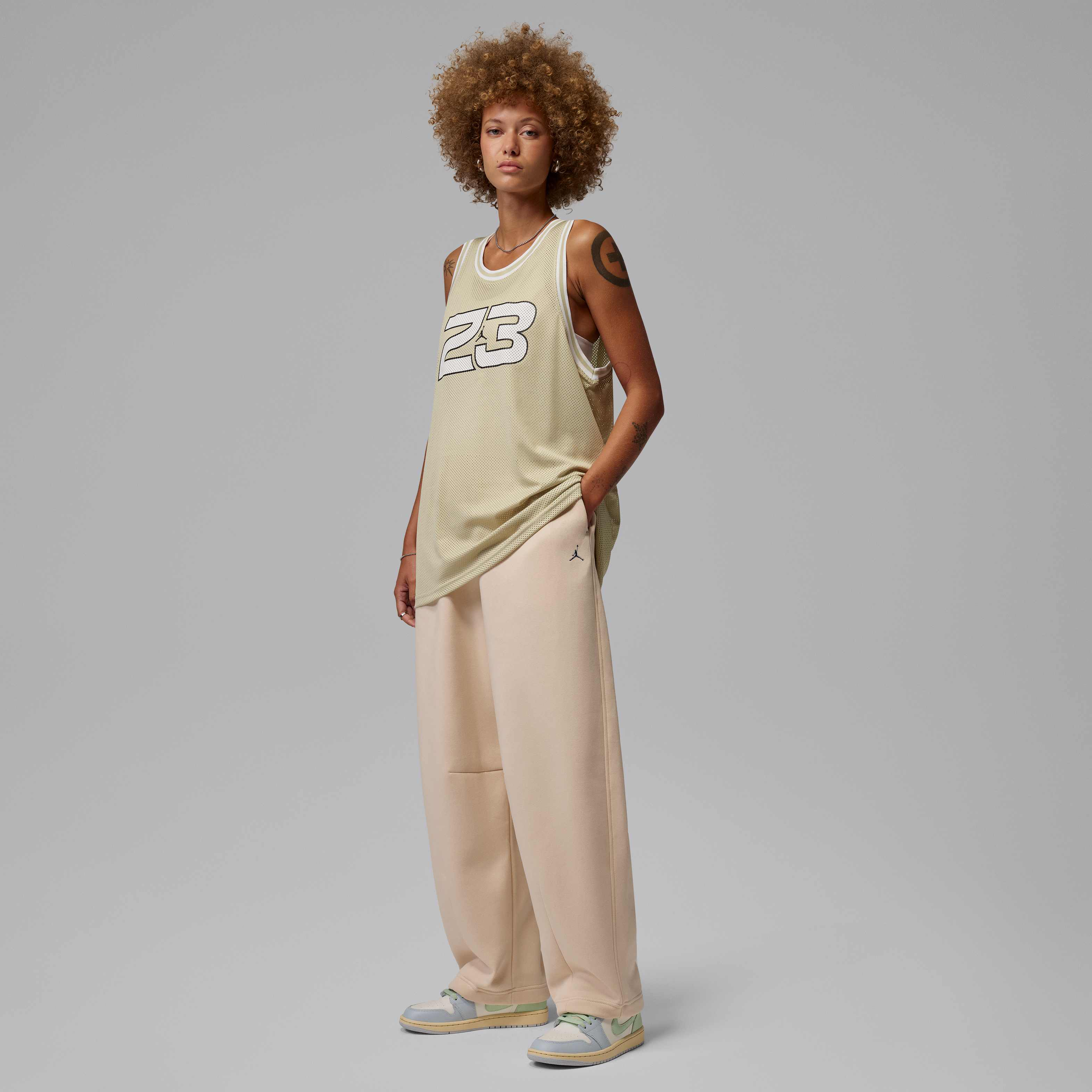 Jordan Brooklyn image number 6