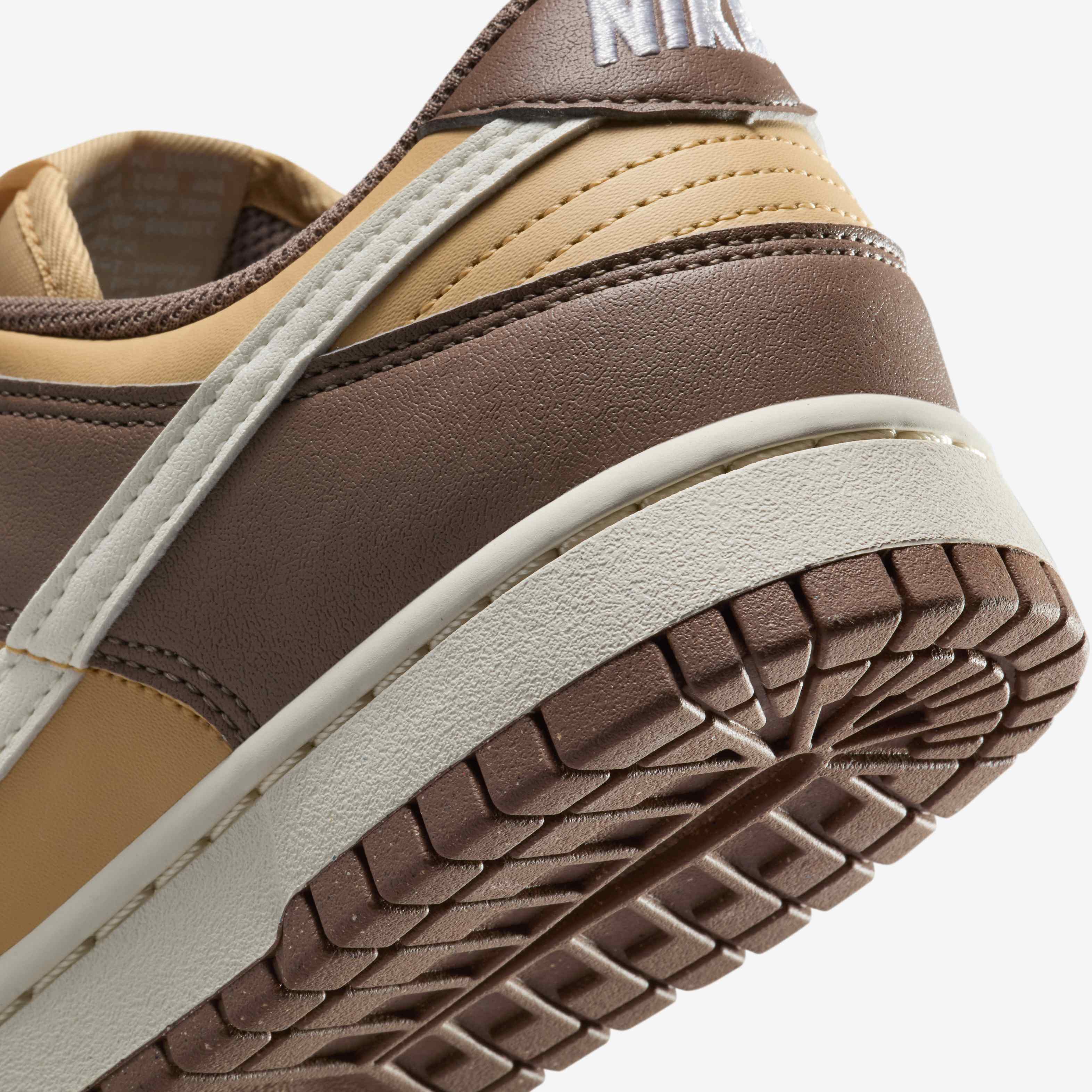 نايكي دانك لو نكست نيتشر image number 7