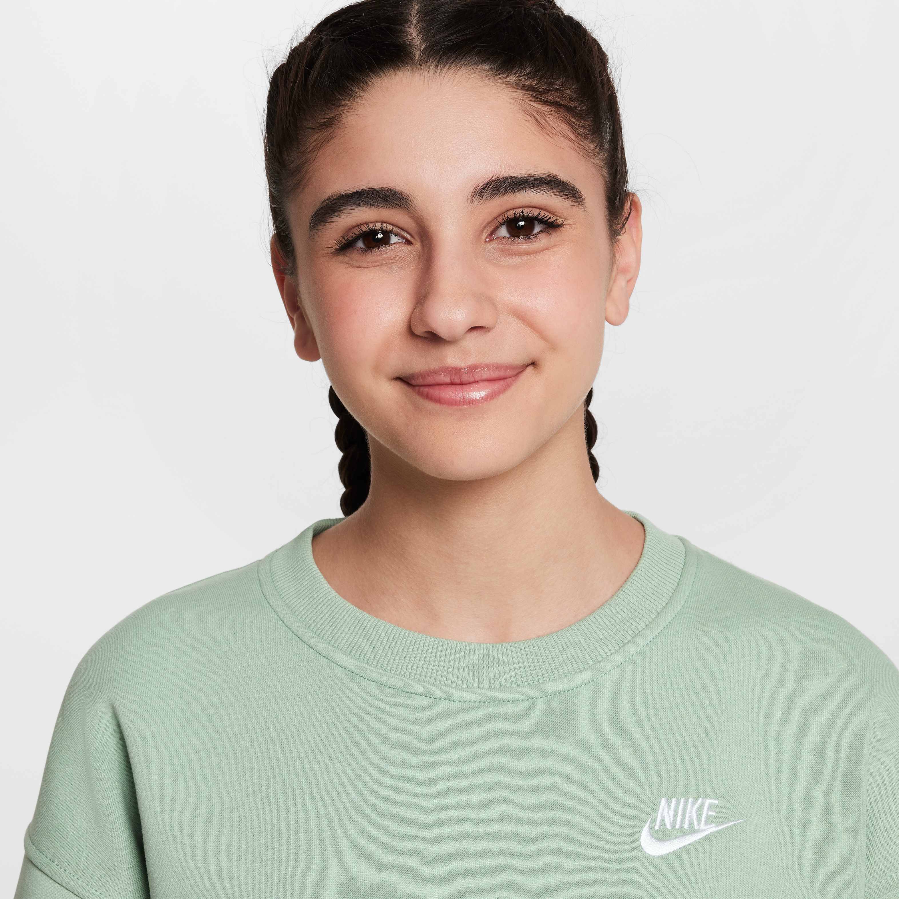 نايكي سبورتسوير كلوب فليس image number 2