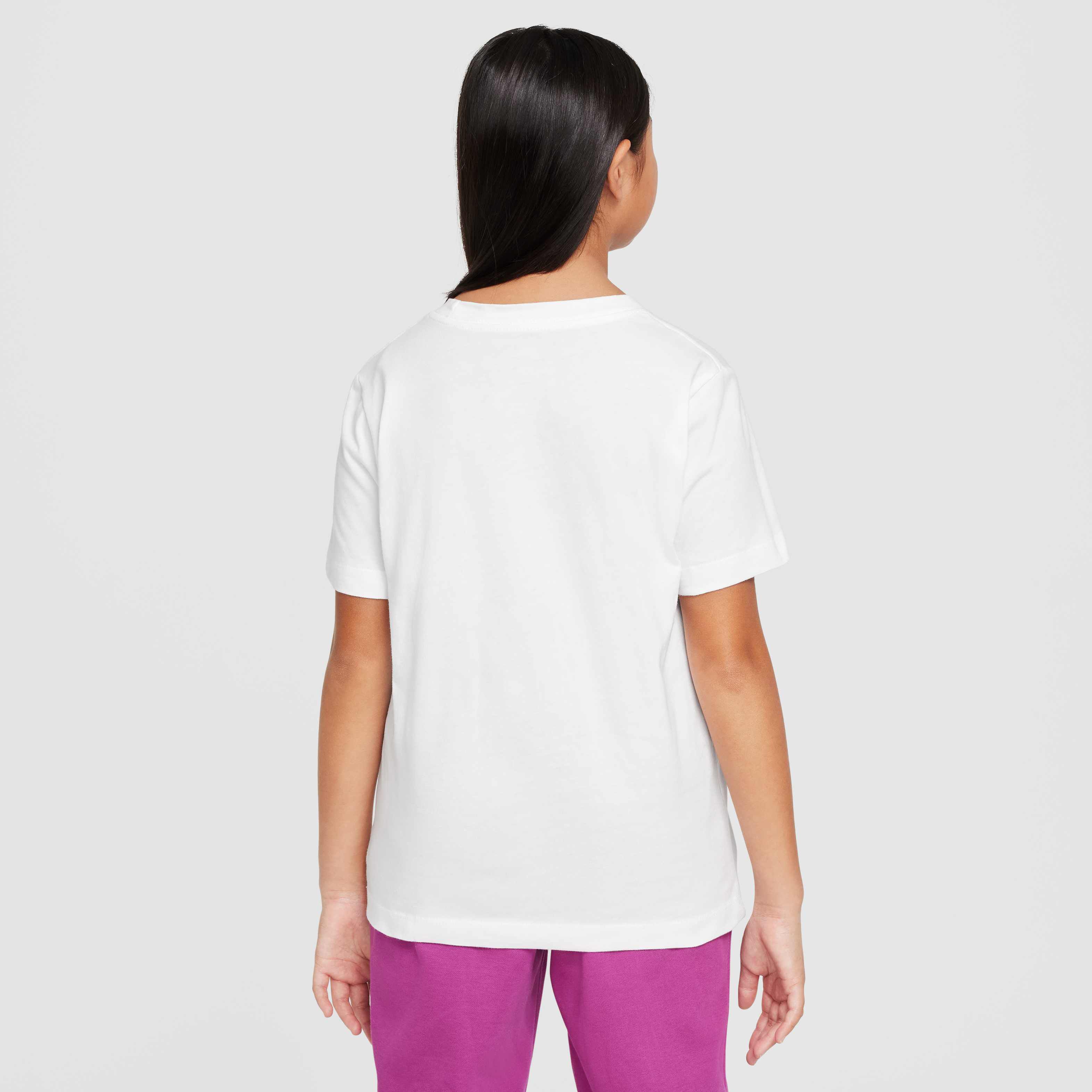 نايكي سبورتسوير image number 1