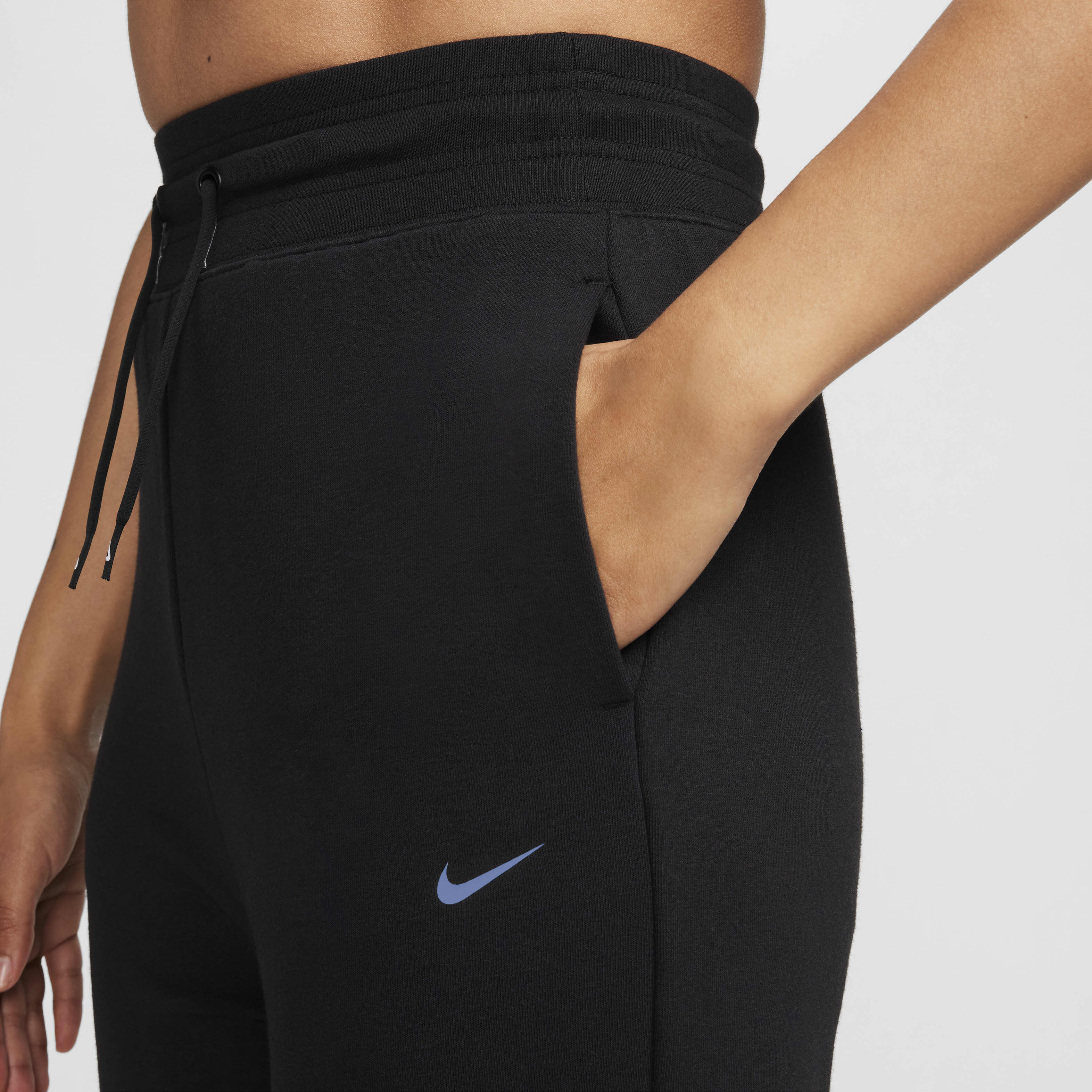Black nike joggers dri fit 2025