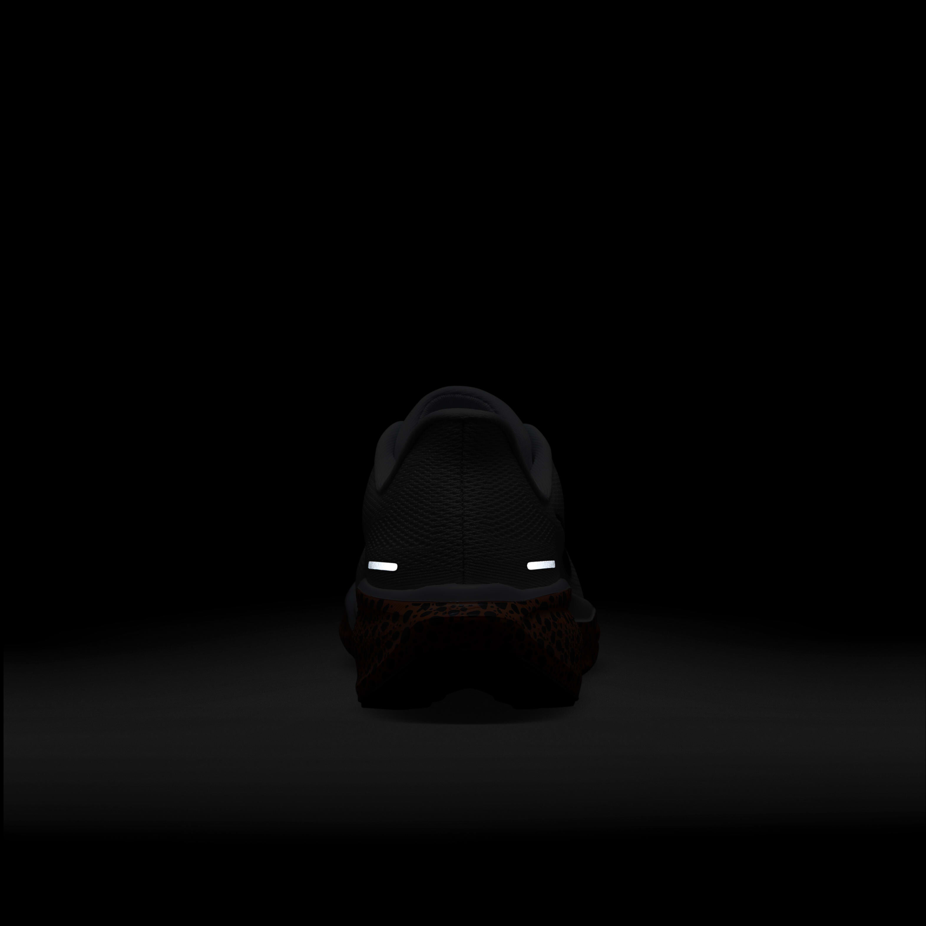 Nike Pegasus 41 Electric image number 10