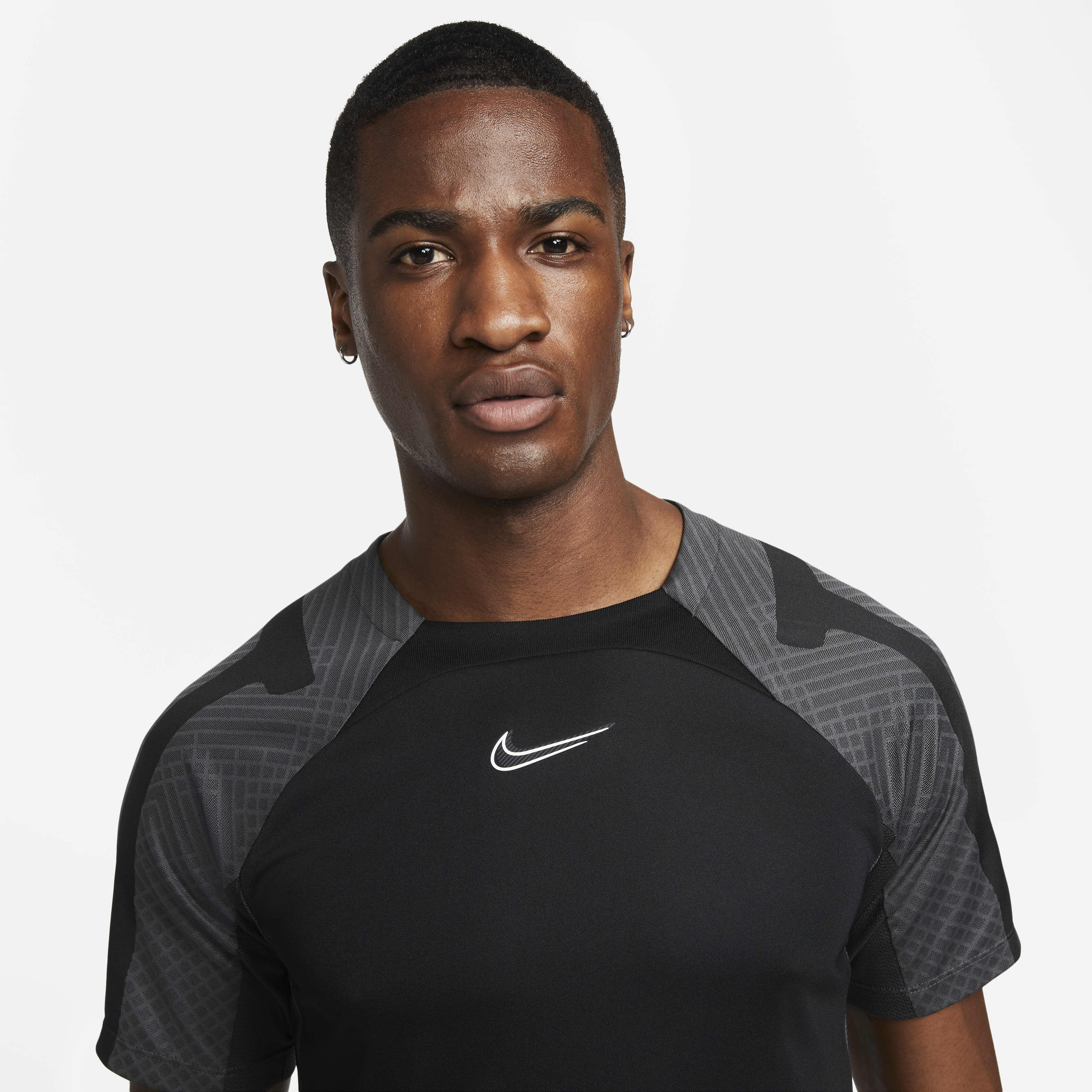 Nike Dri-FIT Strike image number 2