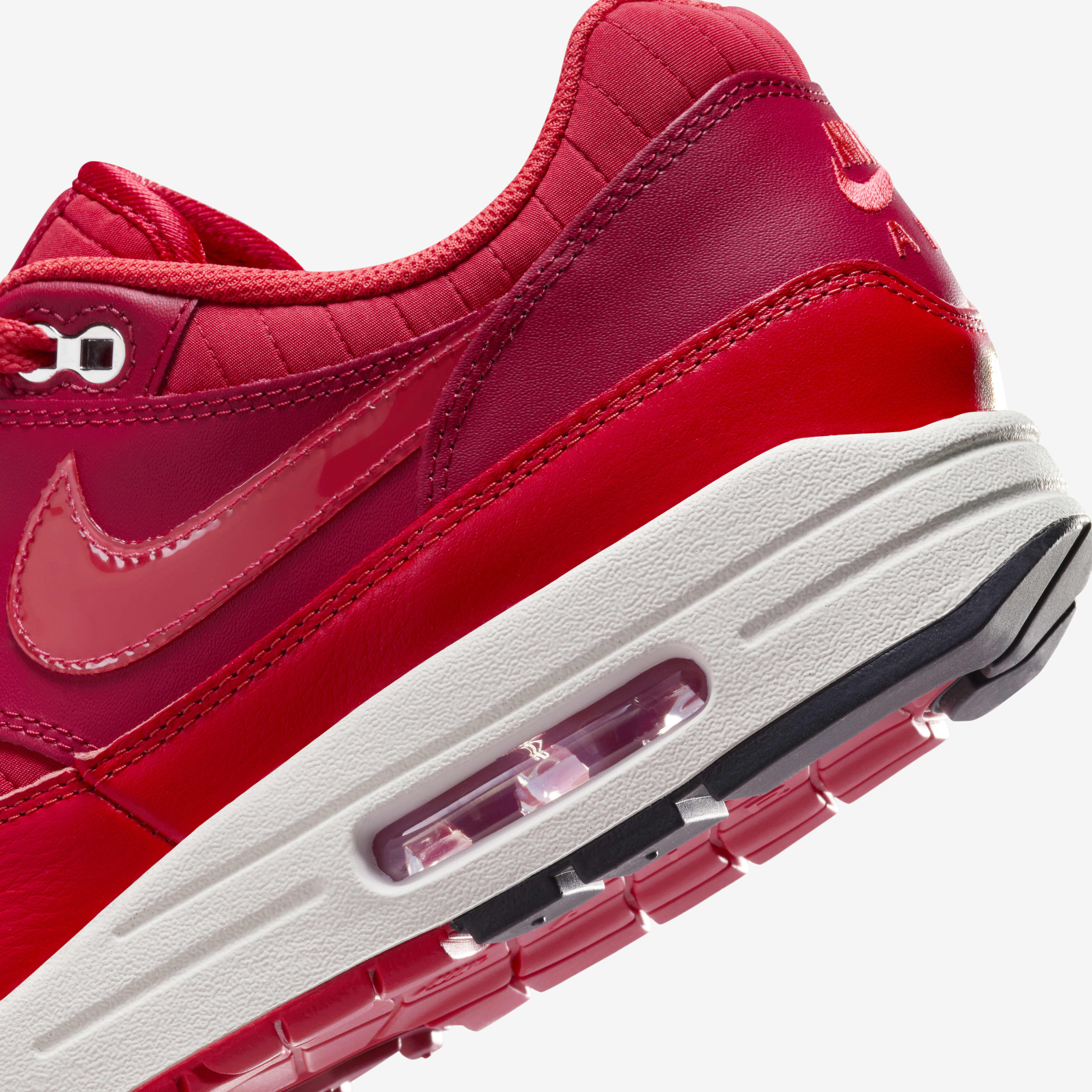 Nike air max 1 jewel red store