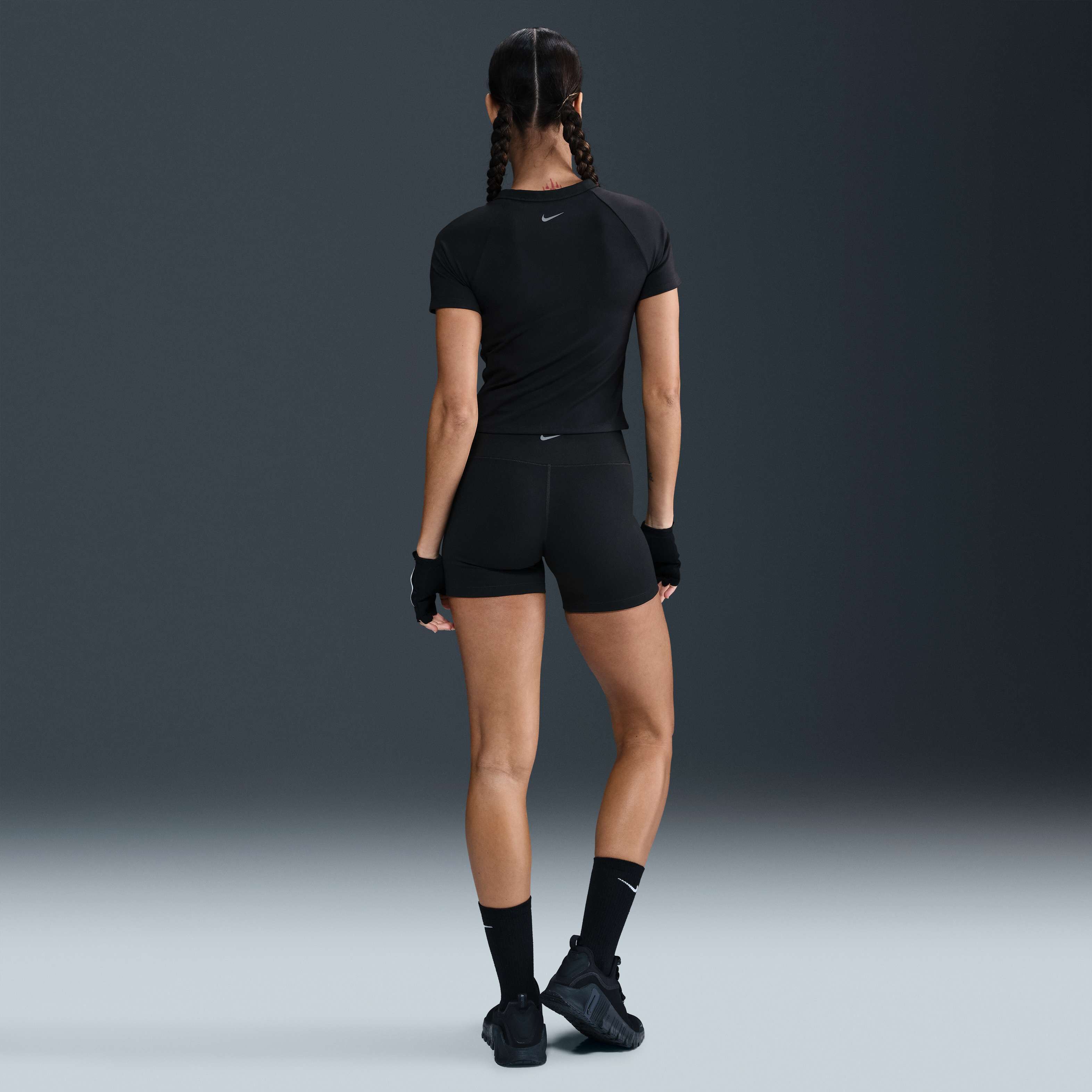 Nike One Fitted image number 4