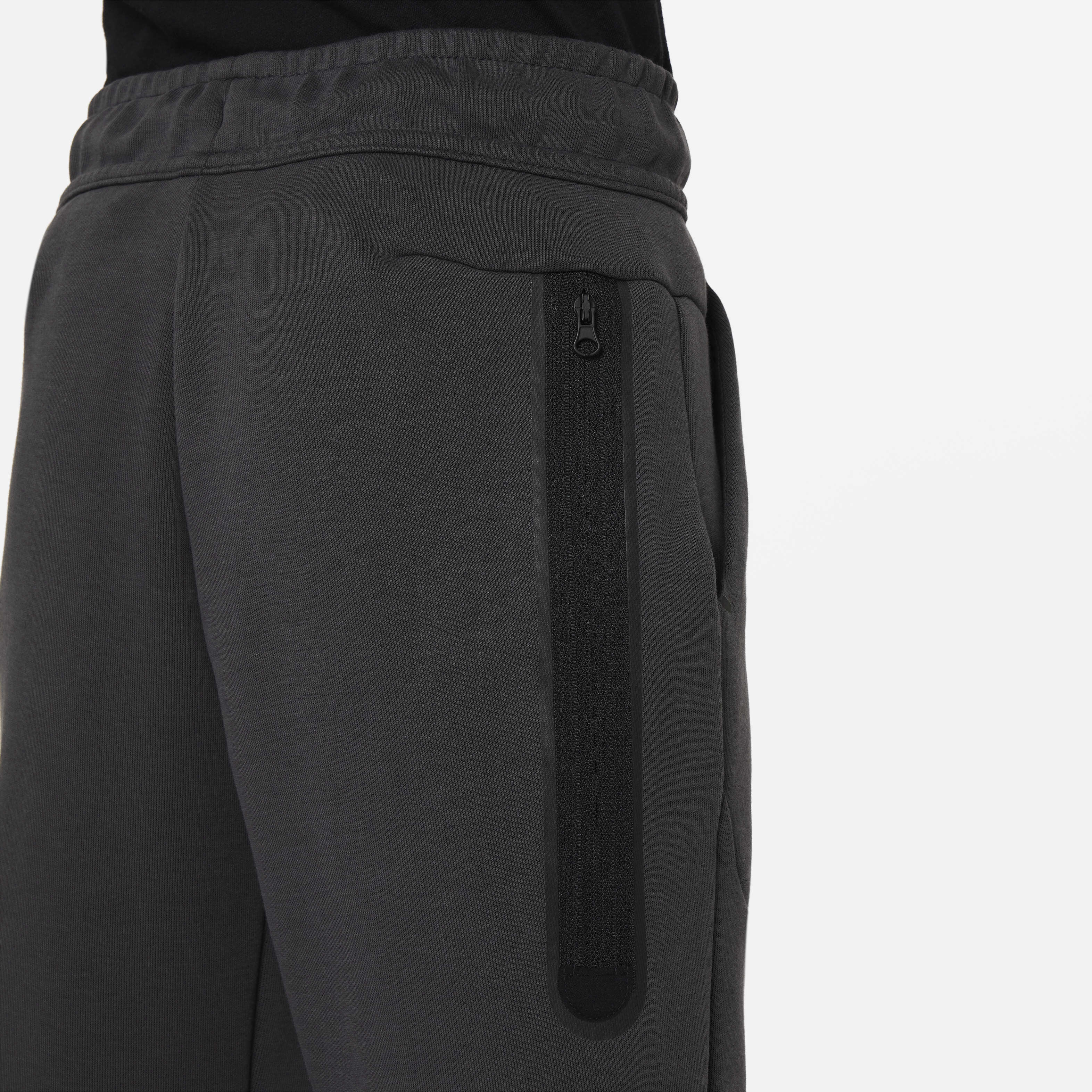 Nike Sportswear Tech Fleece image number 3