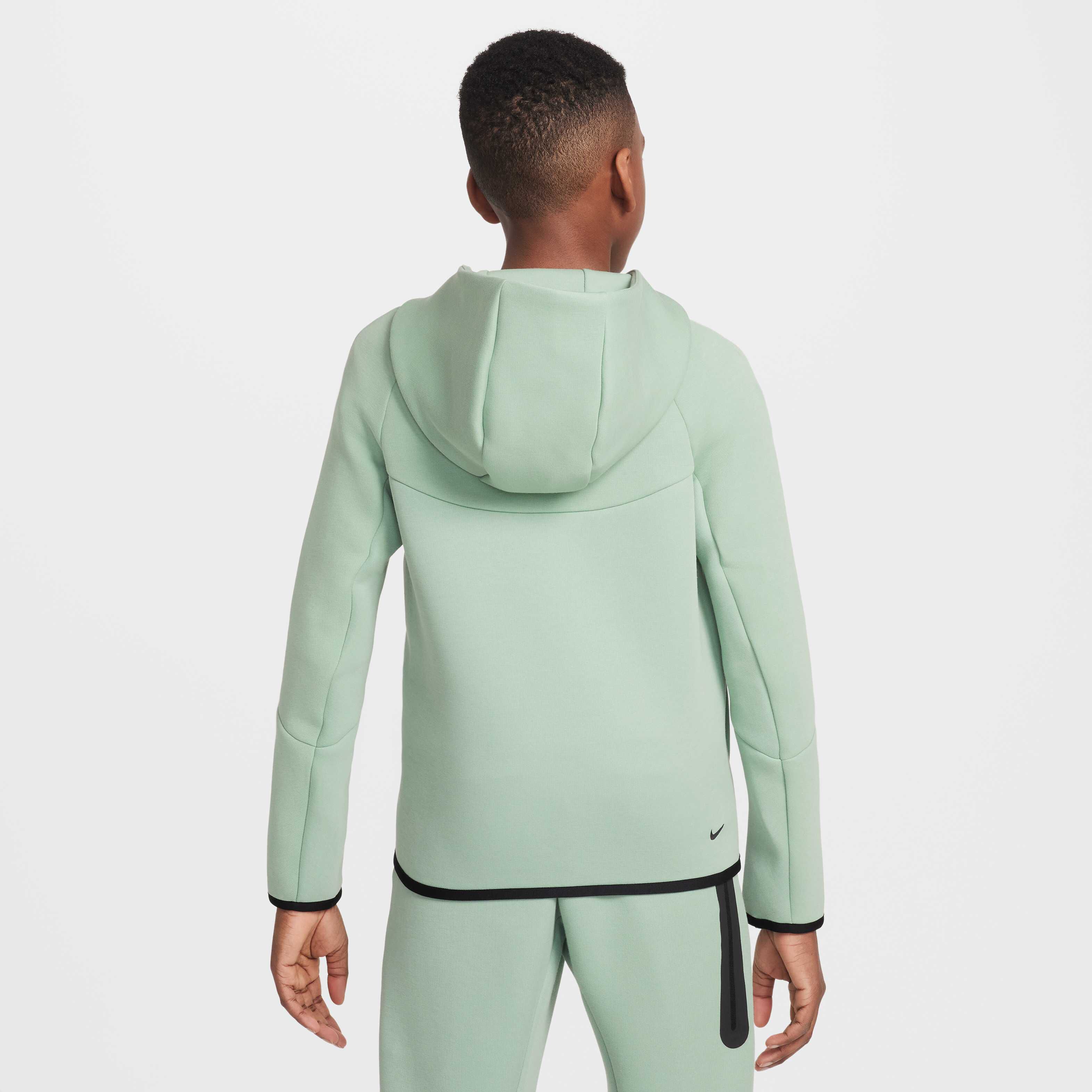 Nike Sportswear Tech Fleece image number 1