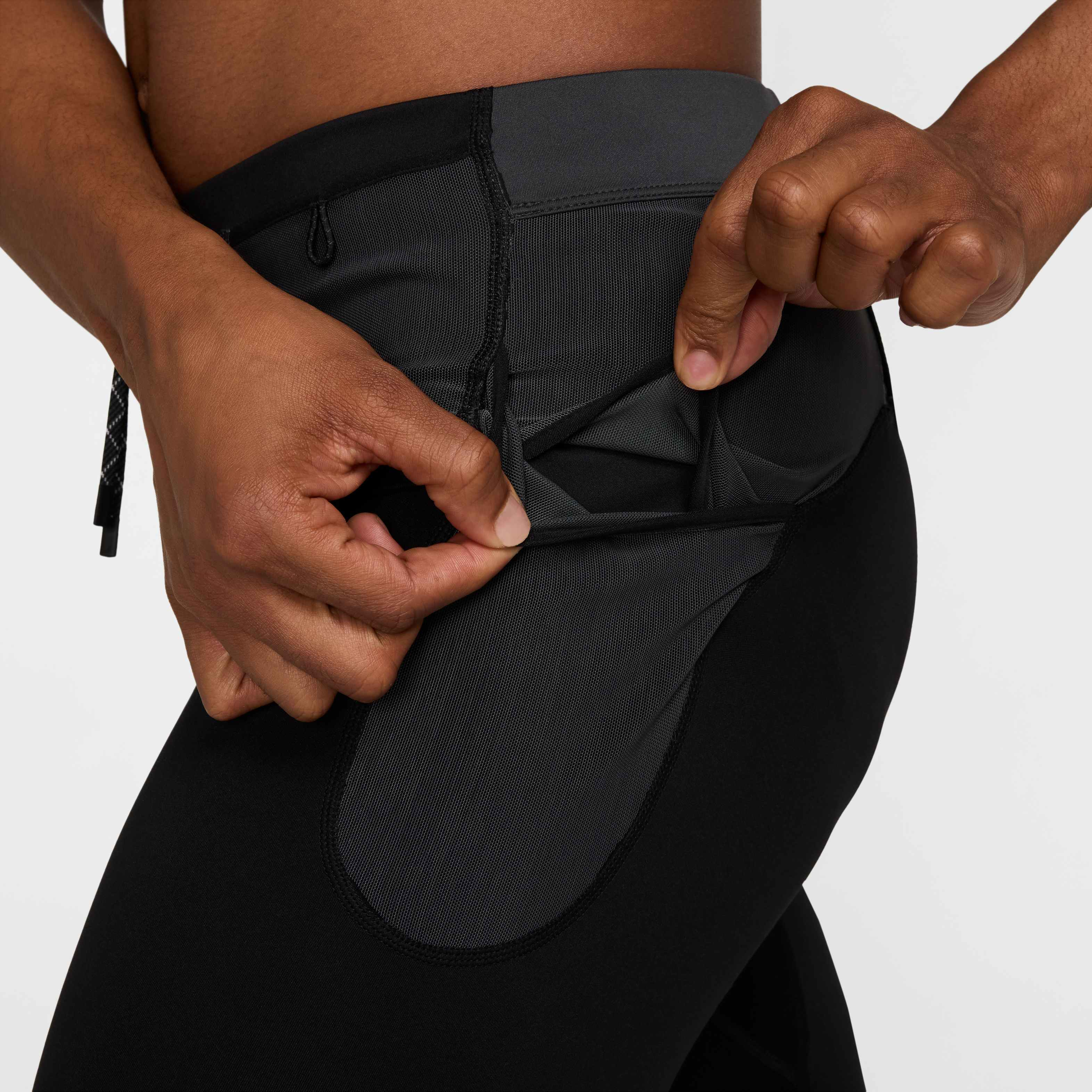 Nike Lava Loops image number 5