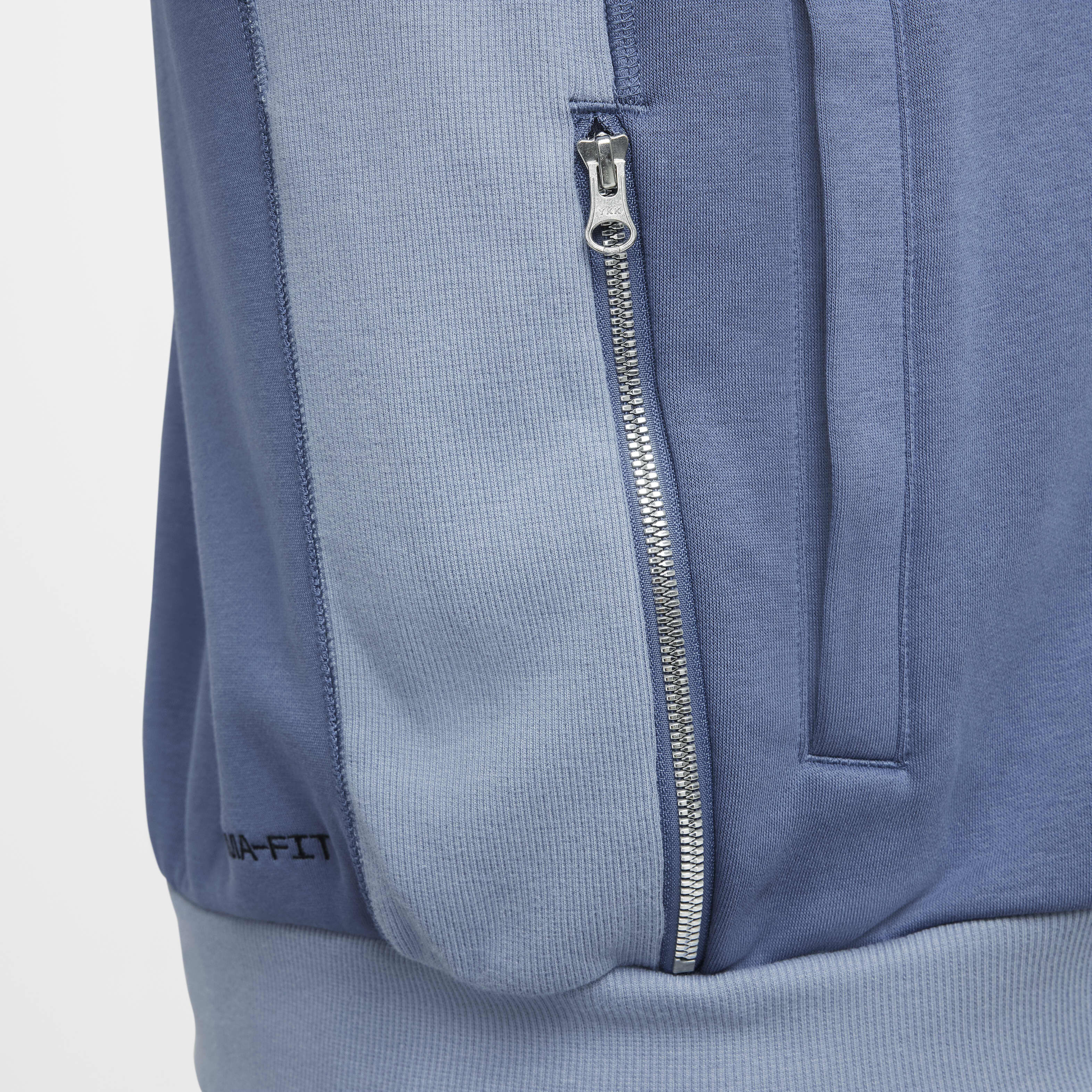 ليبرون image number 17