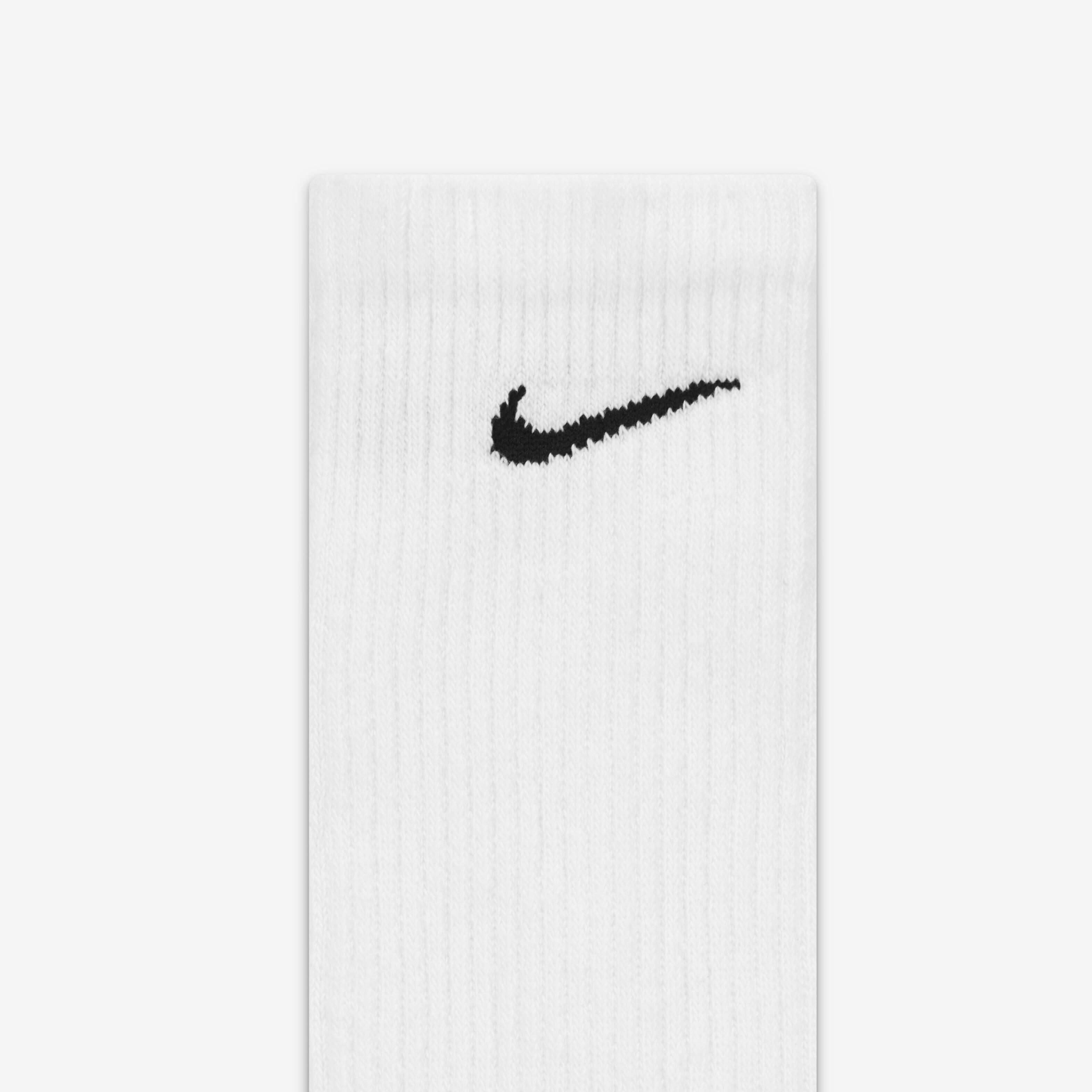 Nike Everyday Plus Cushioned image number 3