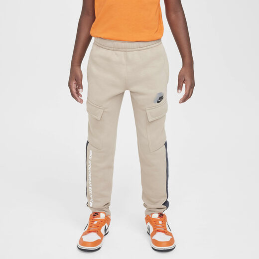 Nike Sportswear Standard Issue