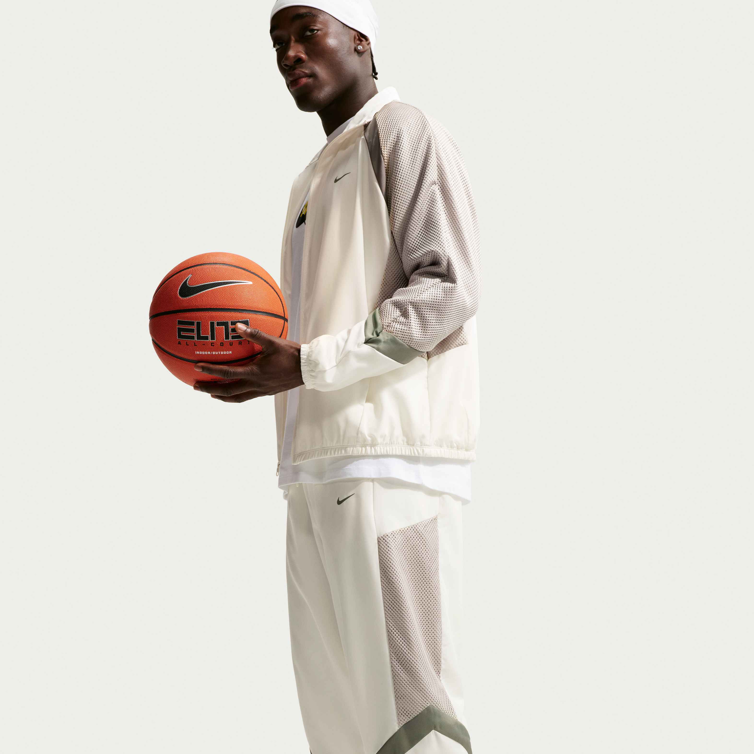 Nike Icon image number 3
